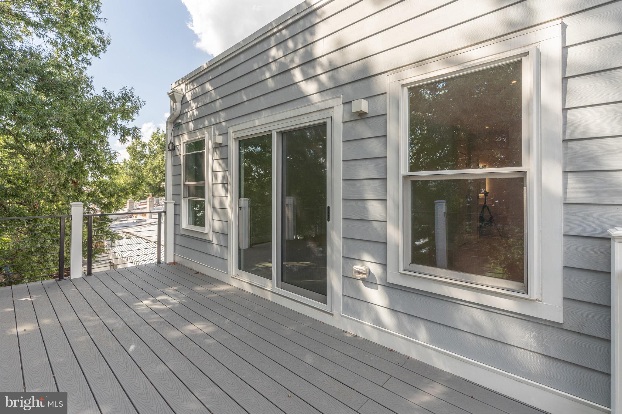 1128 BUCHANAN STREET NW 3