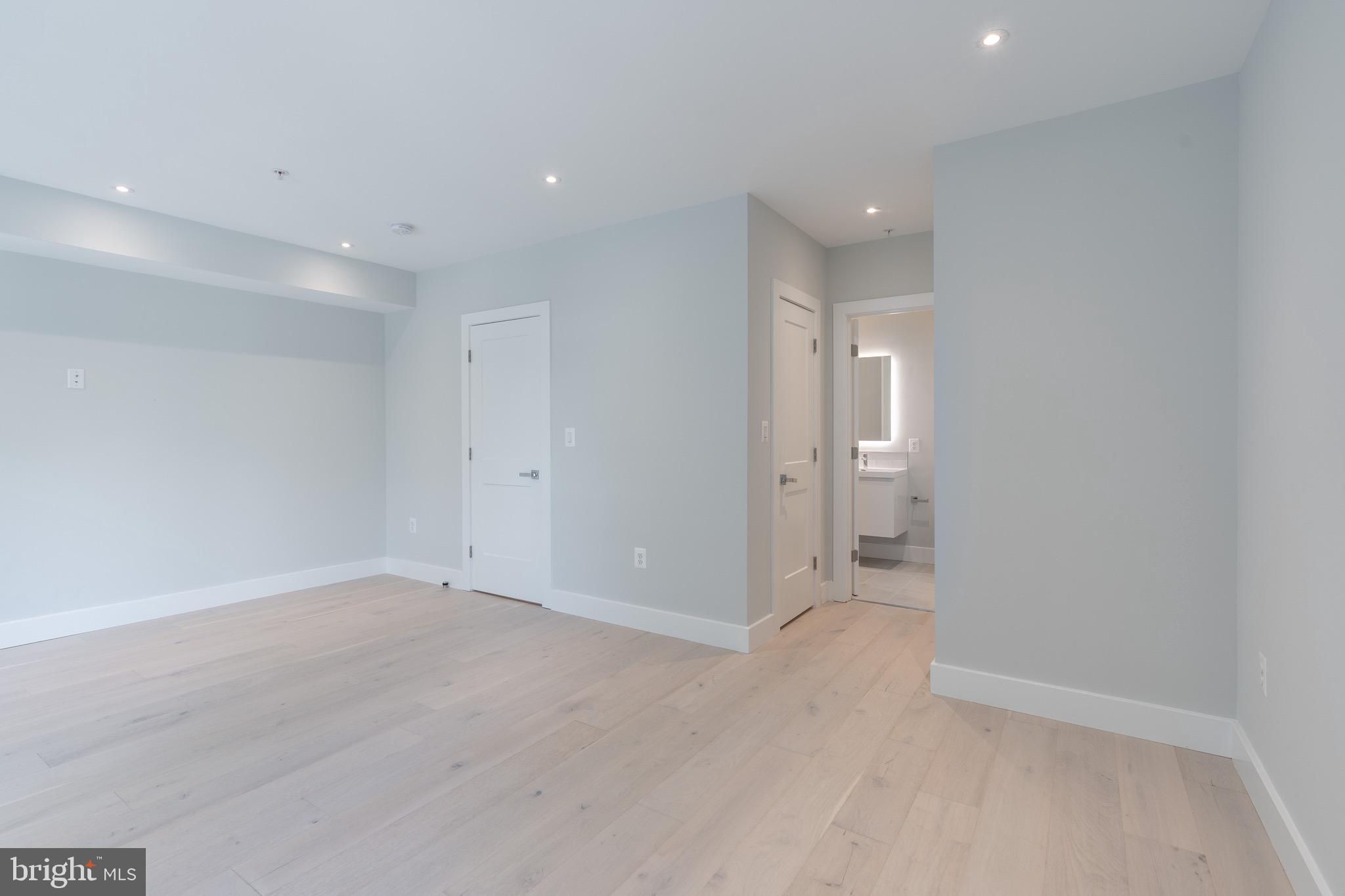 1128 BUCHANAN STREET NW 3