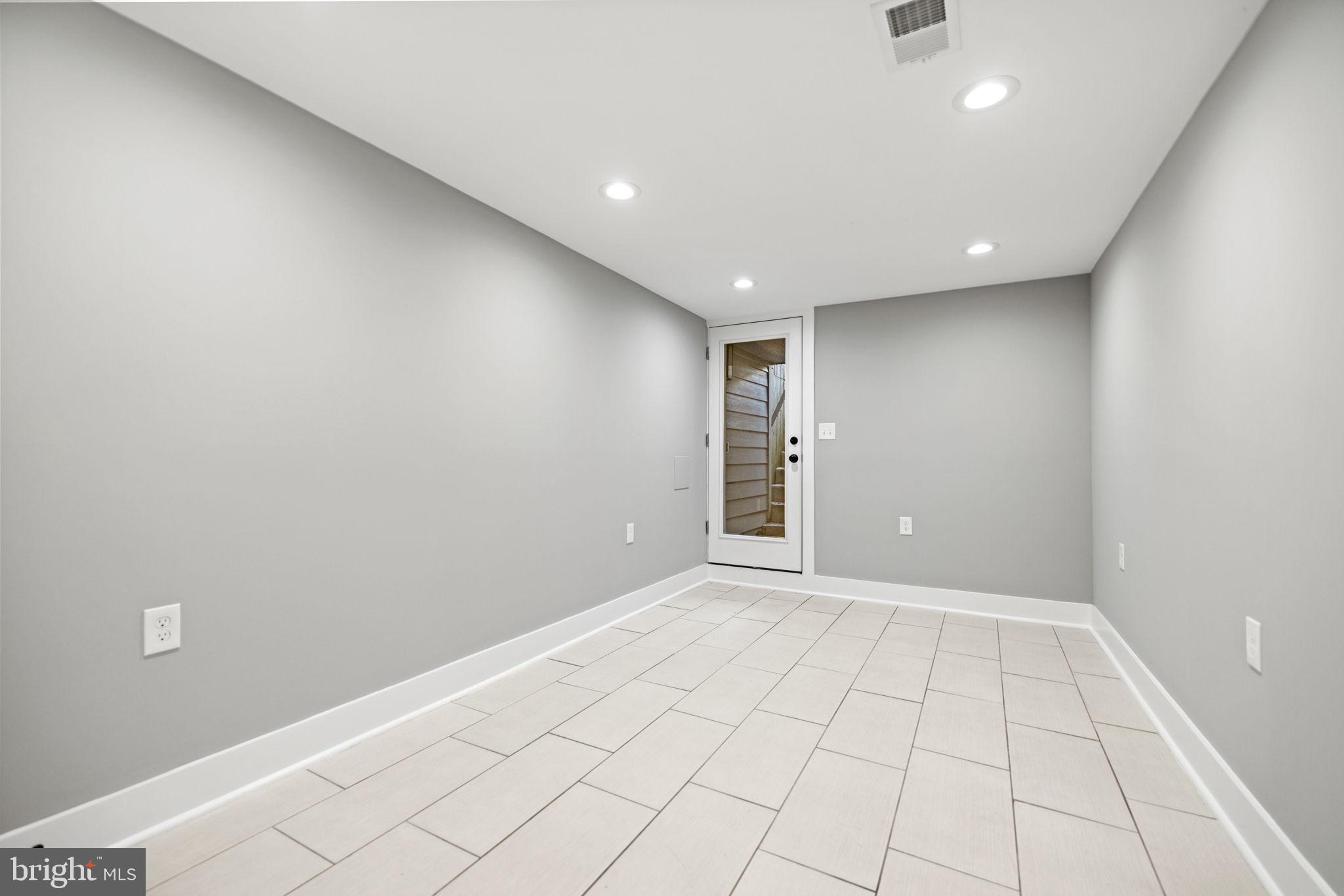 219 MORGAN STREET NW