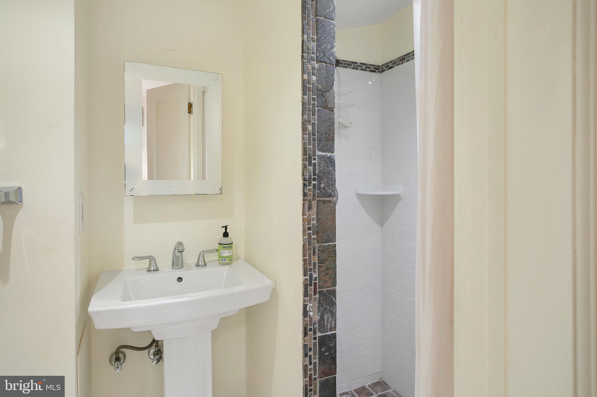 5015 FULTON STREET NW