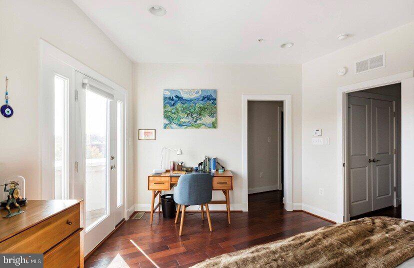 1904 Vermont Ave NW #B