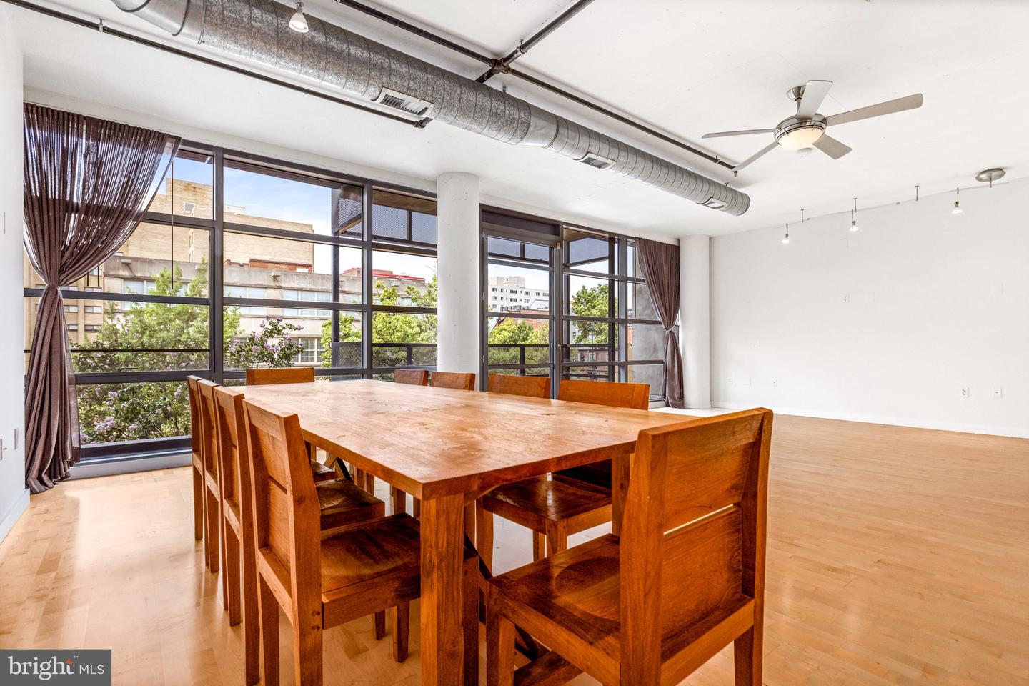 1125 11th St NW #301