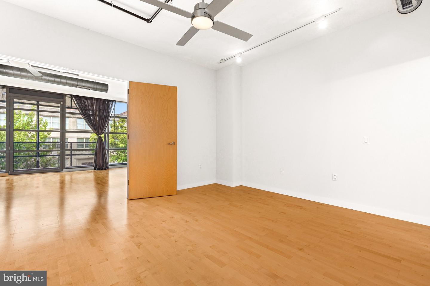 1125 11th St NW #301