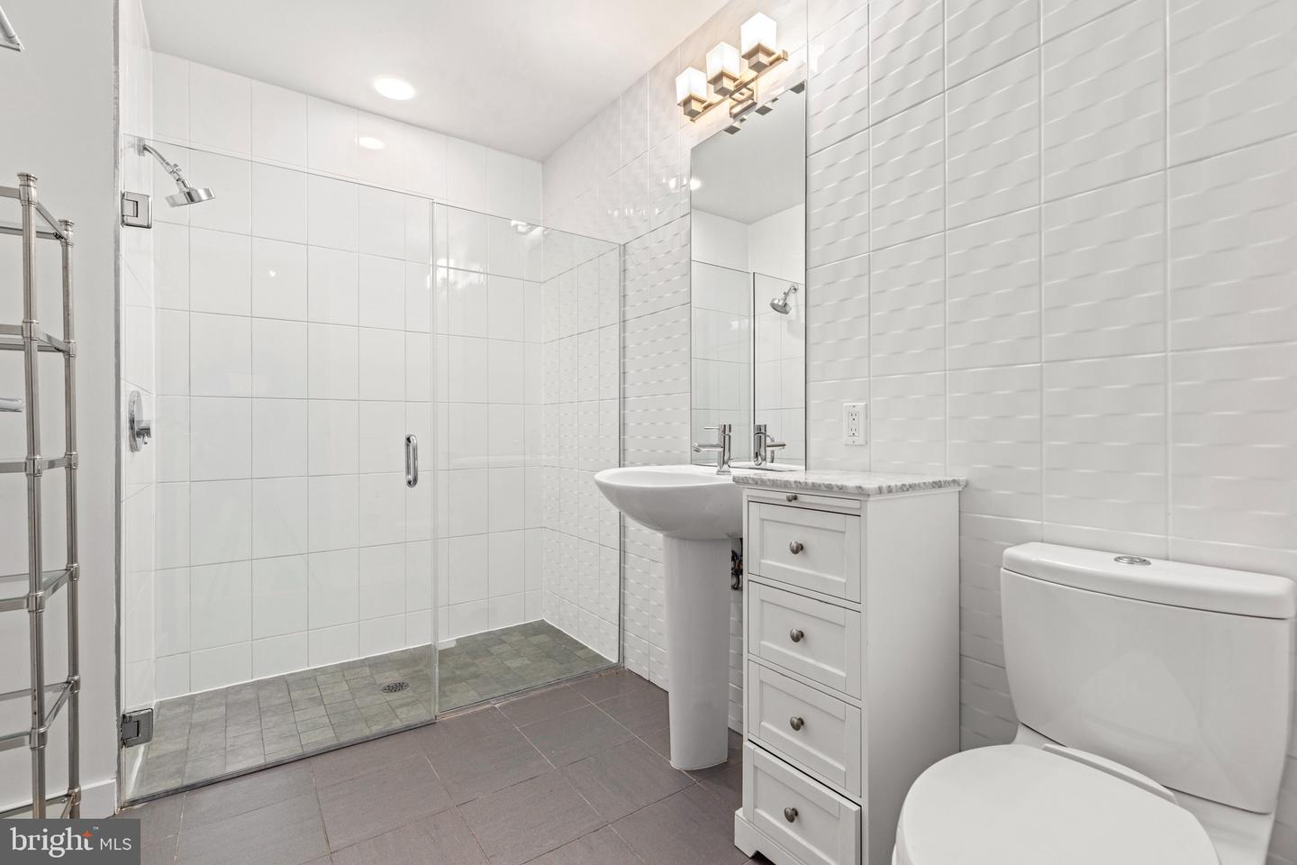 1125 11th St NW #301