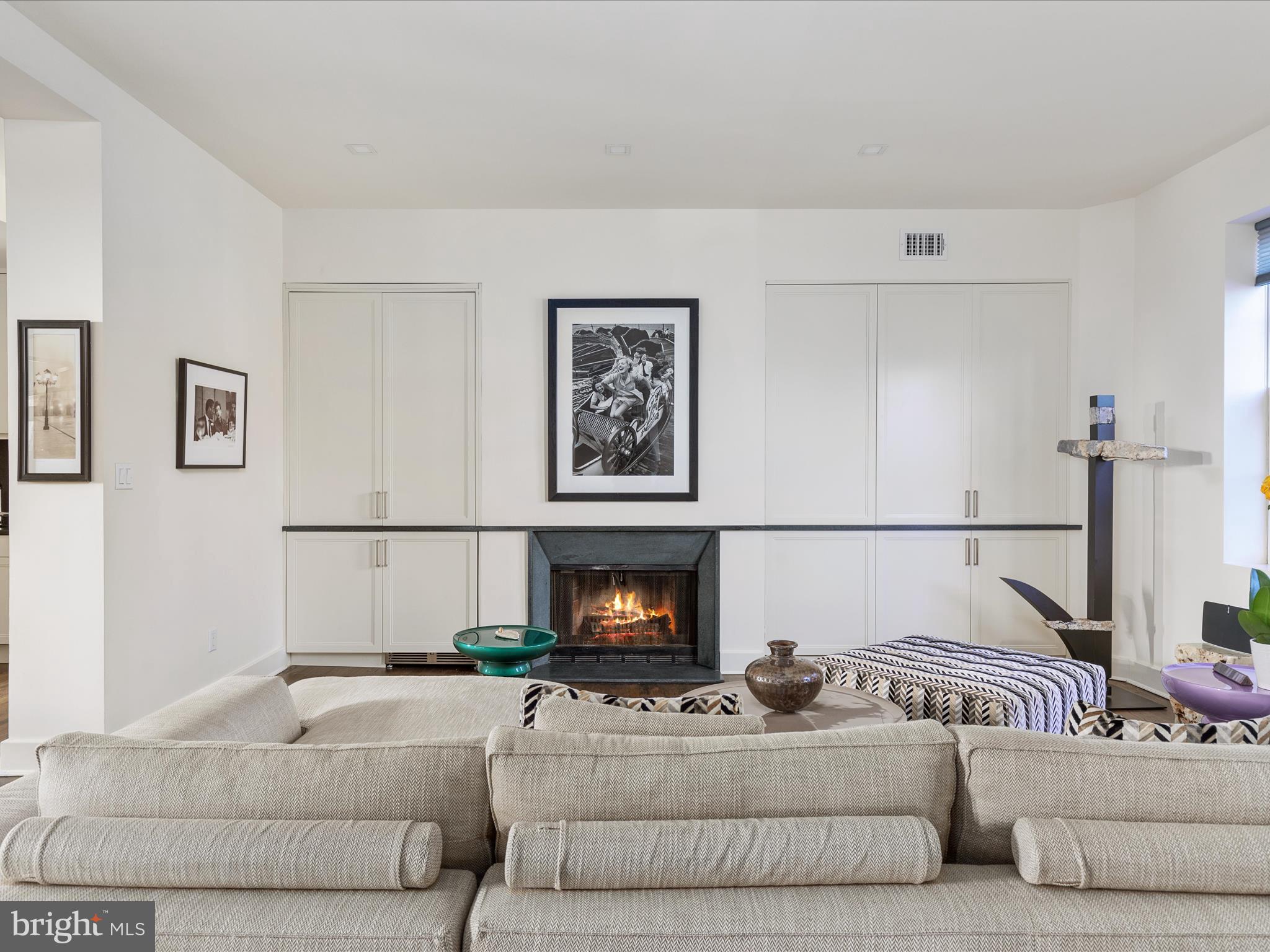 1527 30TH STREET NW B21