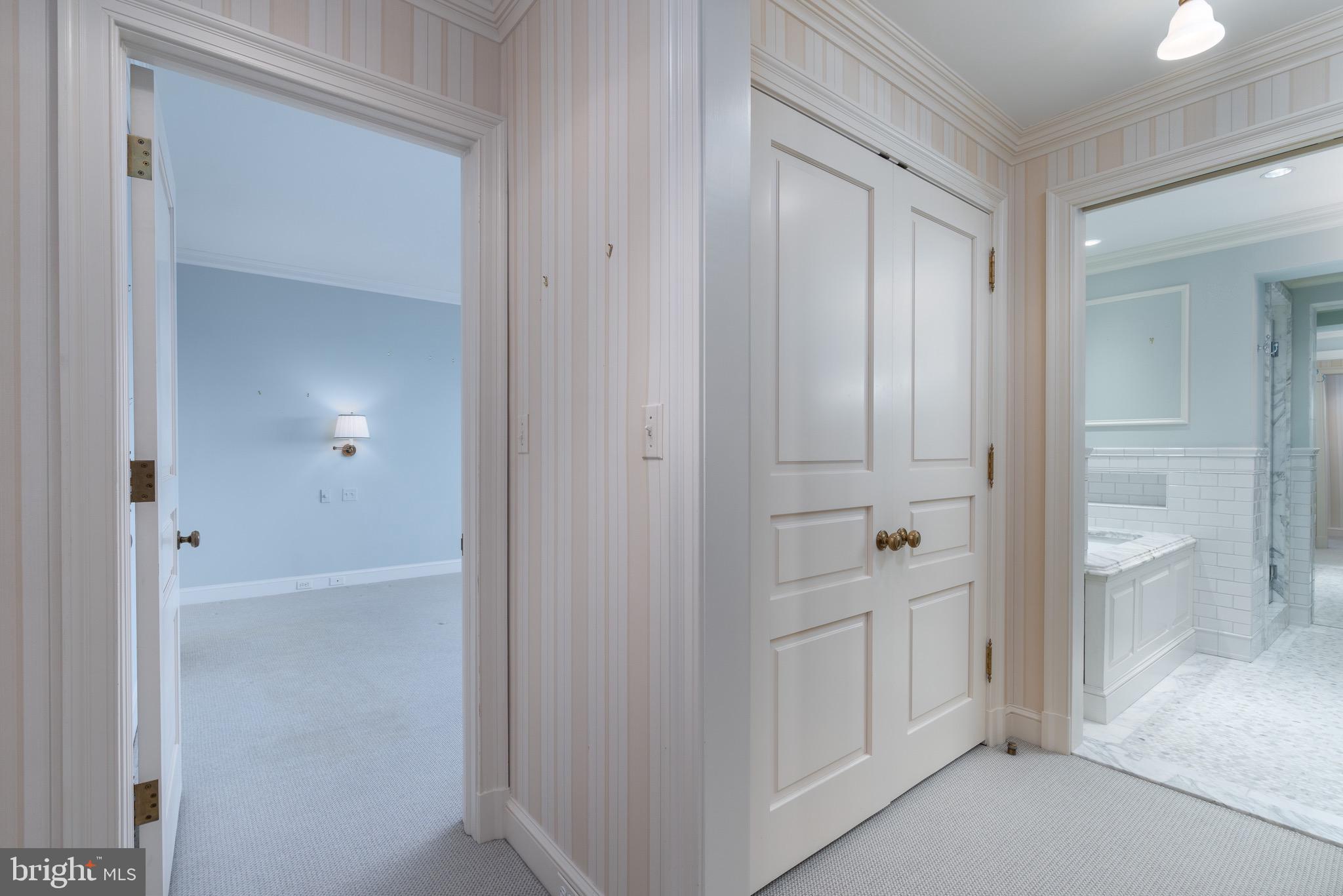 2700 CALVERT STREET NW 716