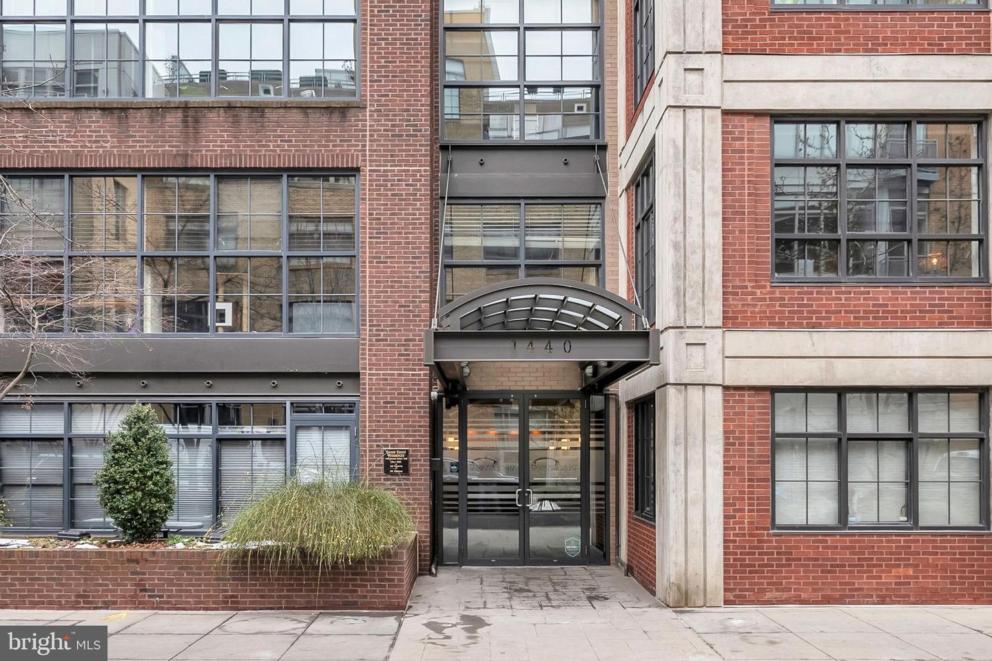 1440 Church St NW #206
