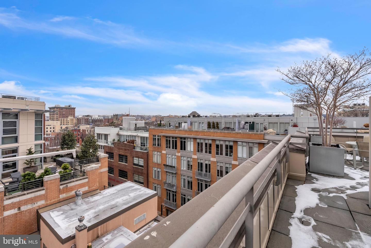 1440 Church St NW #206
