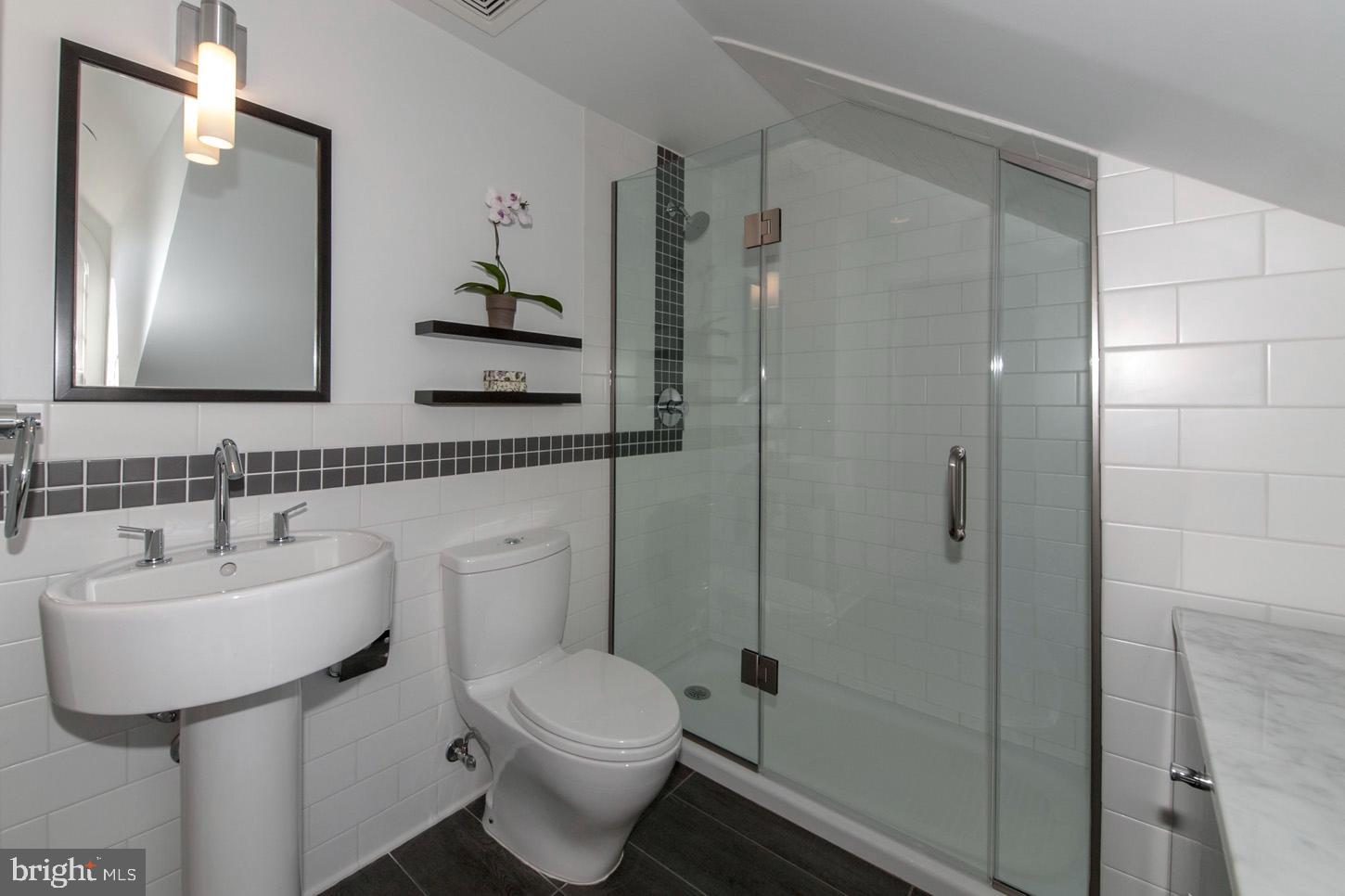 1202 30TH STREET NW C