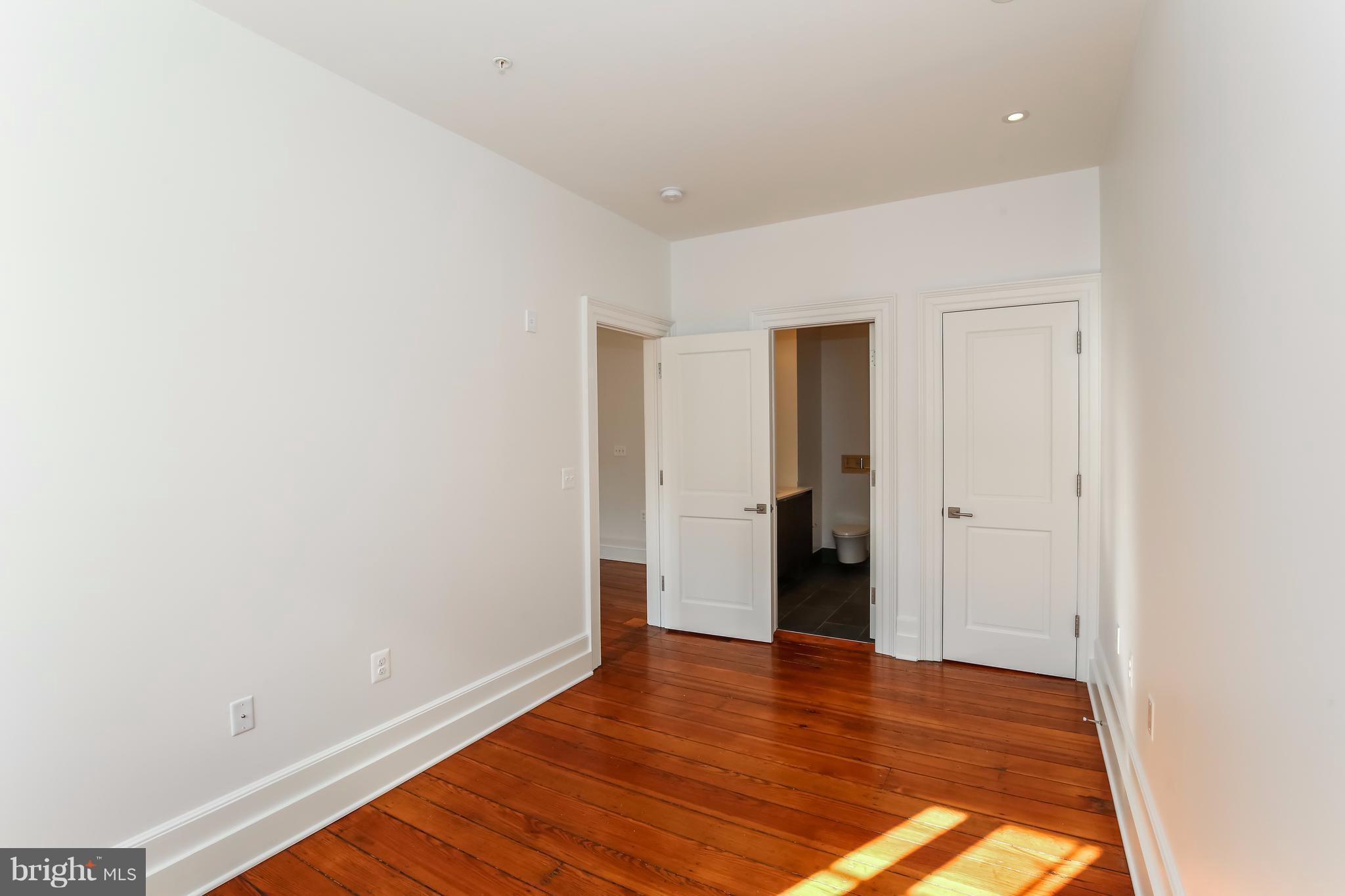 3009 M STREET NW 2