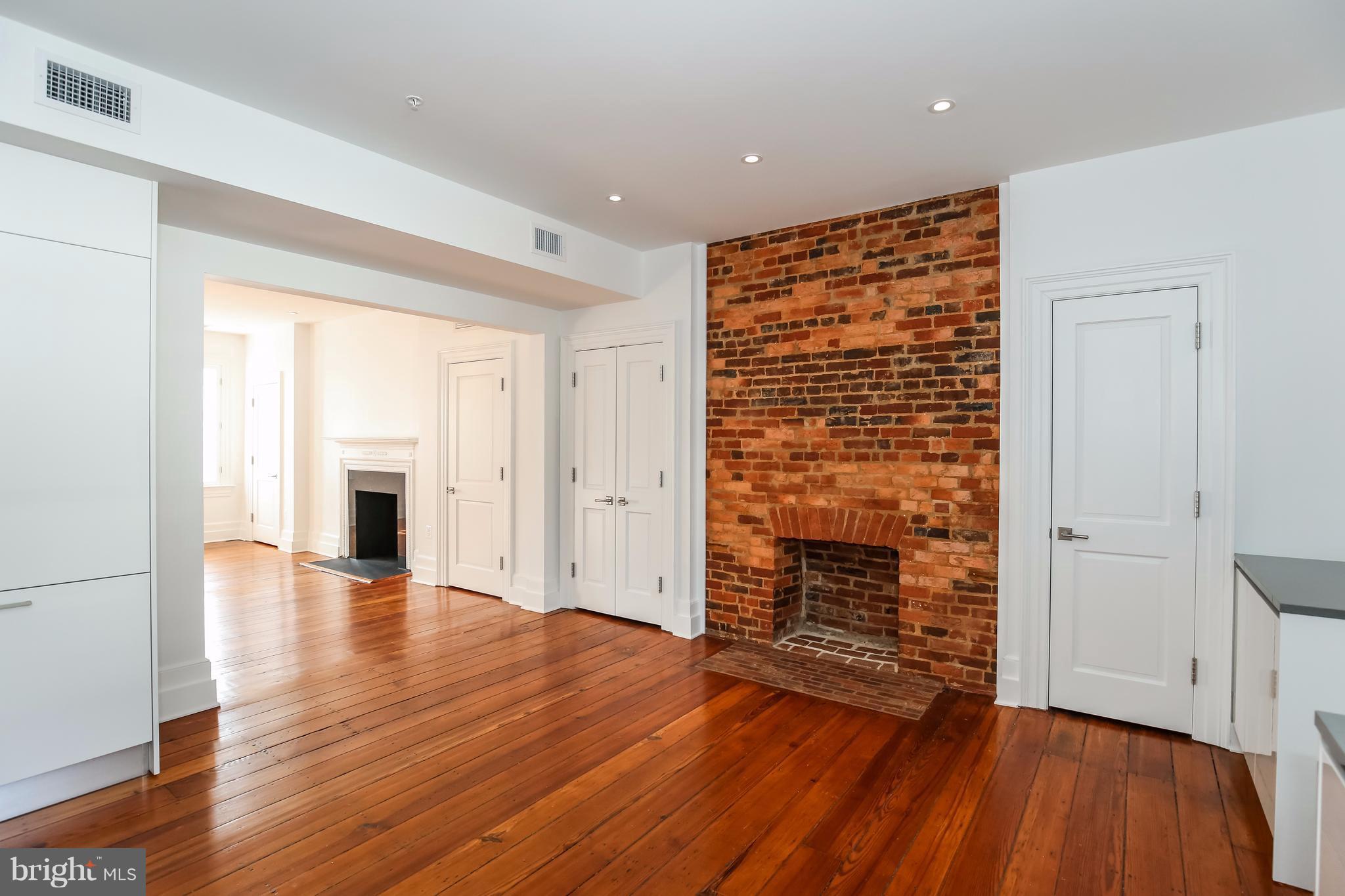 3009 M STREET NW 2