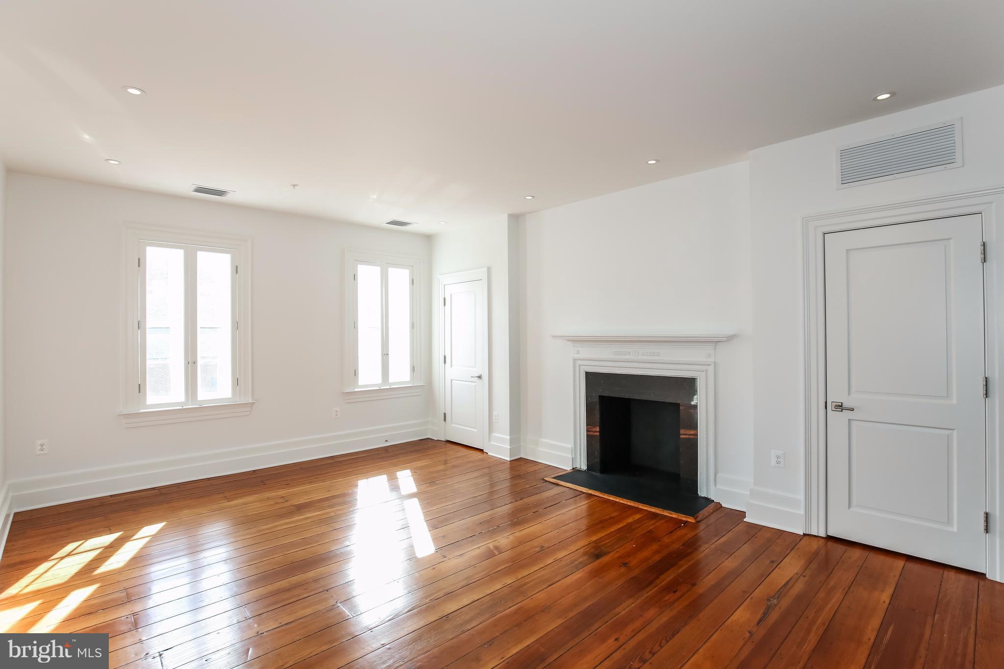 3009 M STREET NW 2