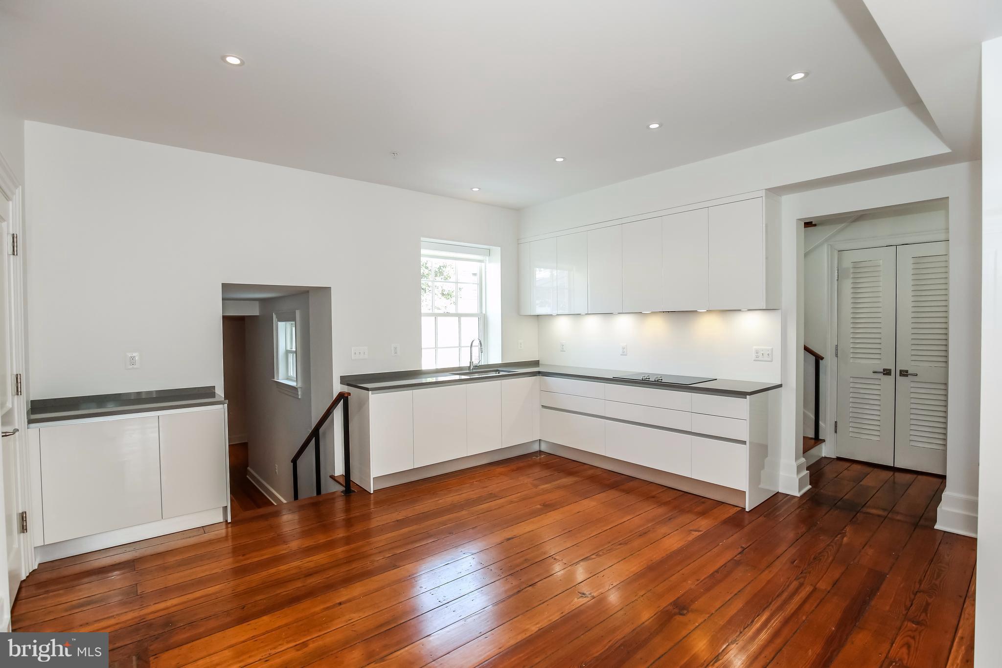 3009 M STREET NW 2