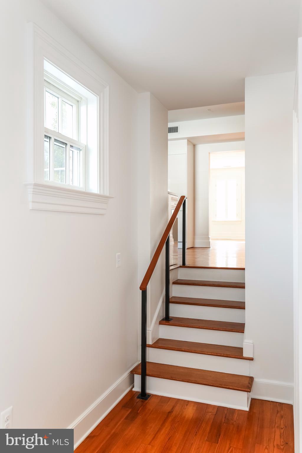 3009 M STREET NW 2