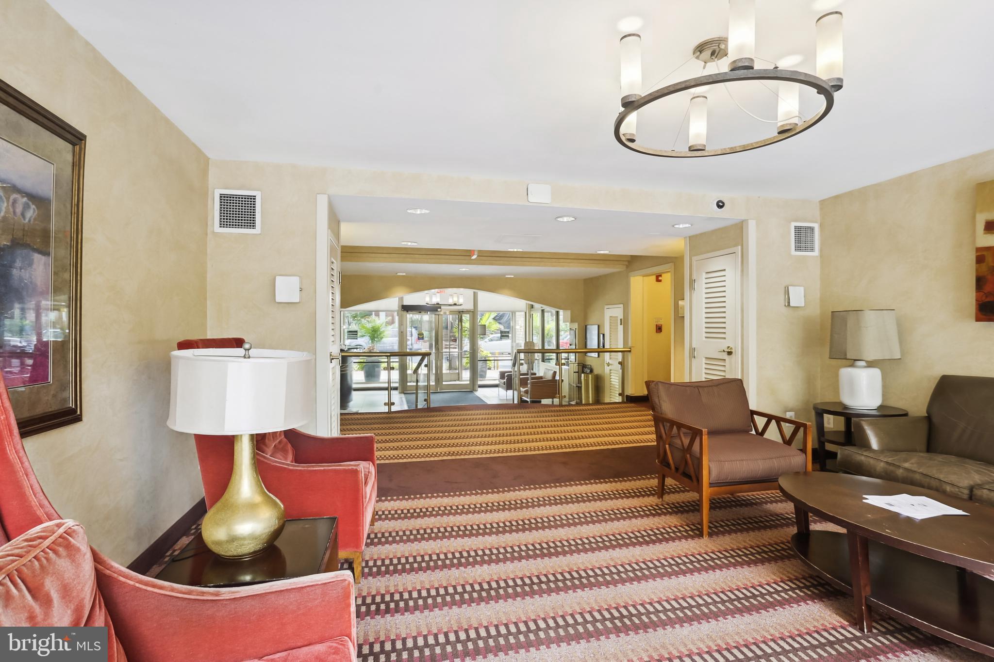 950 25TH STREET NW 214N