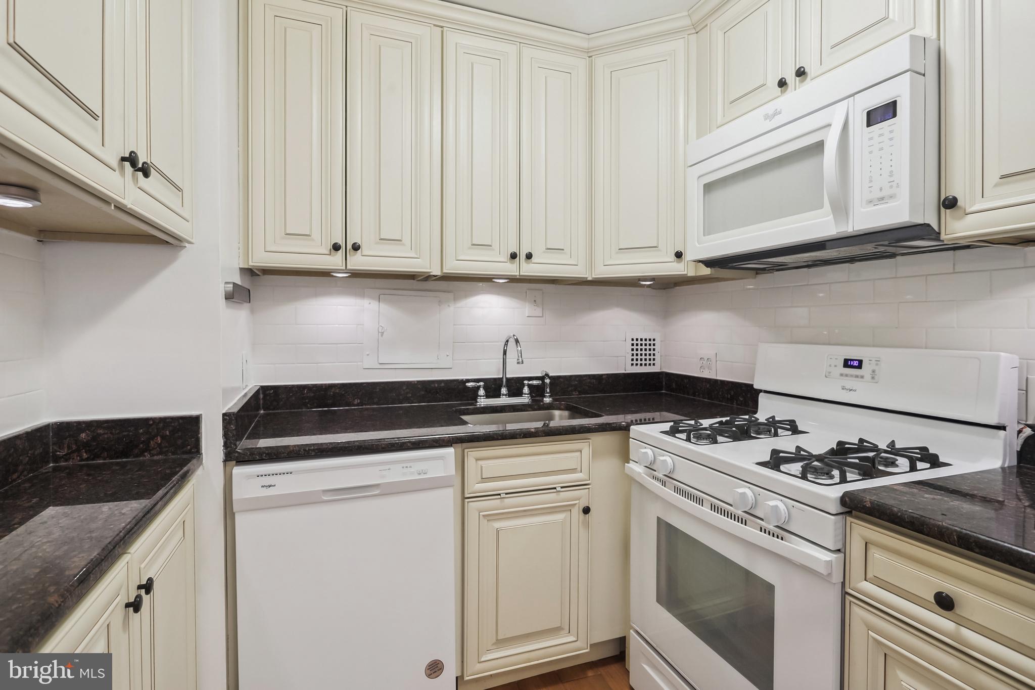 950 25TH STREET NW 214N