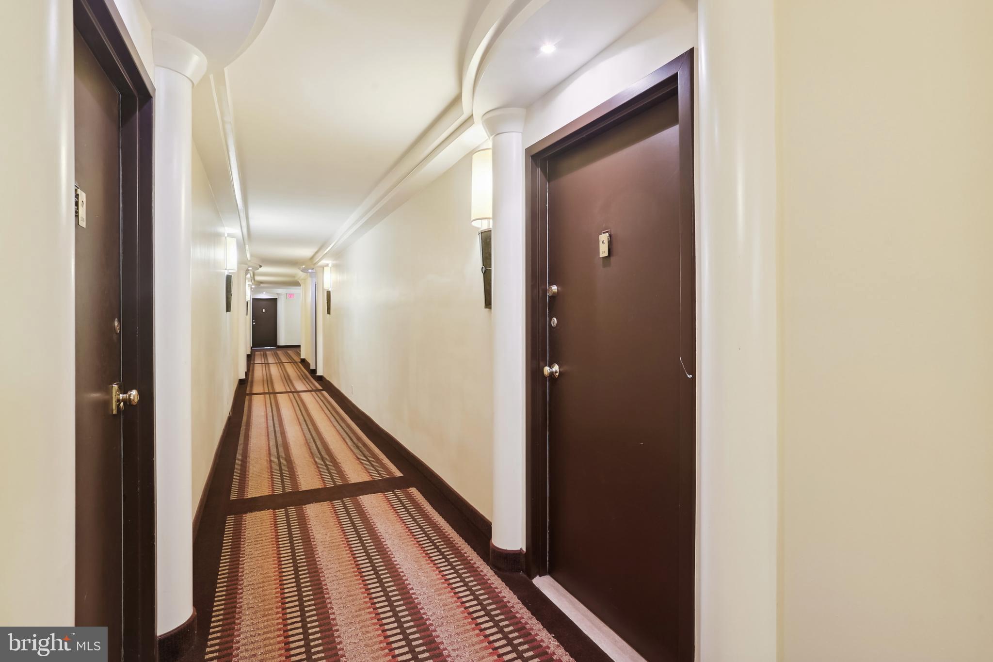 950 25TH STREET NW 214N