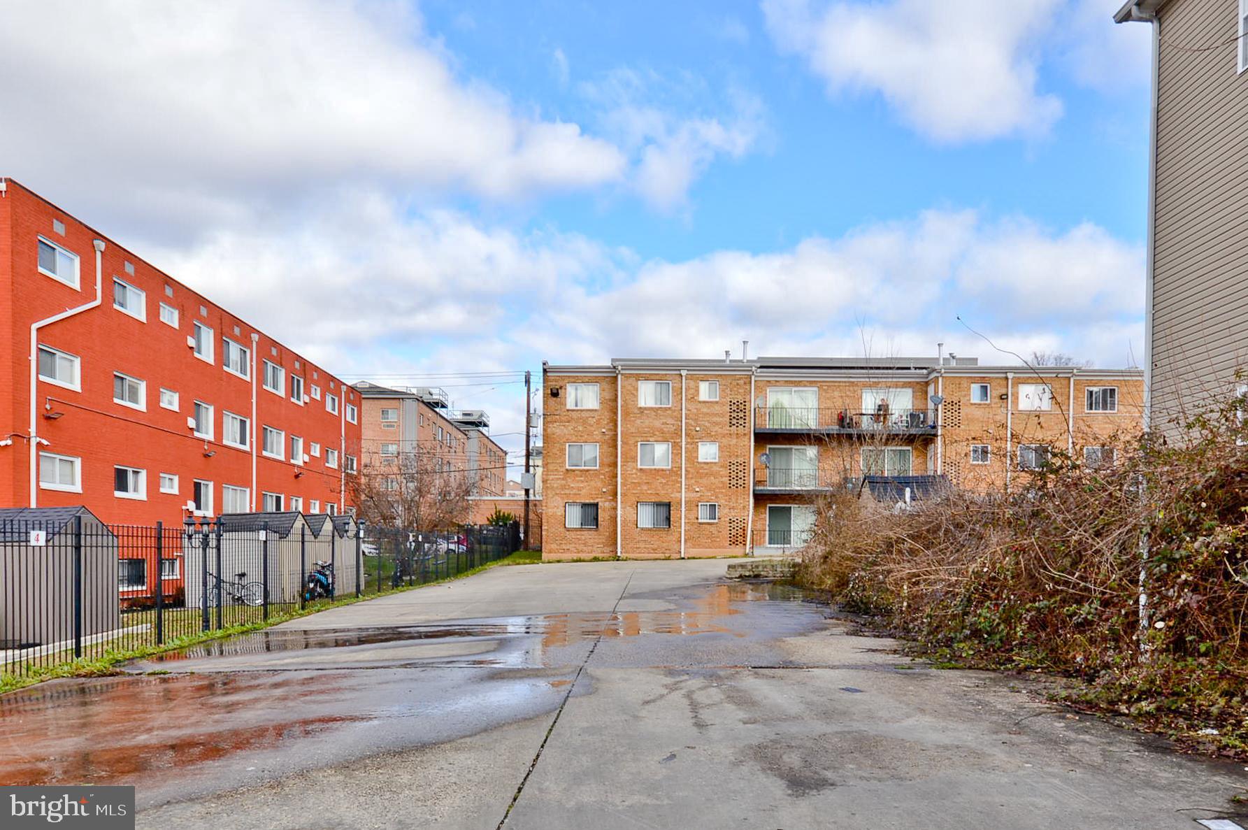 5005 D STREET SE 104