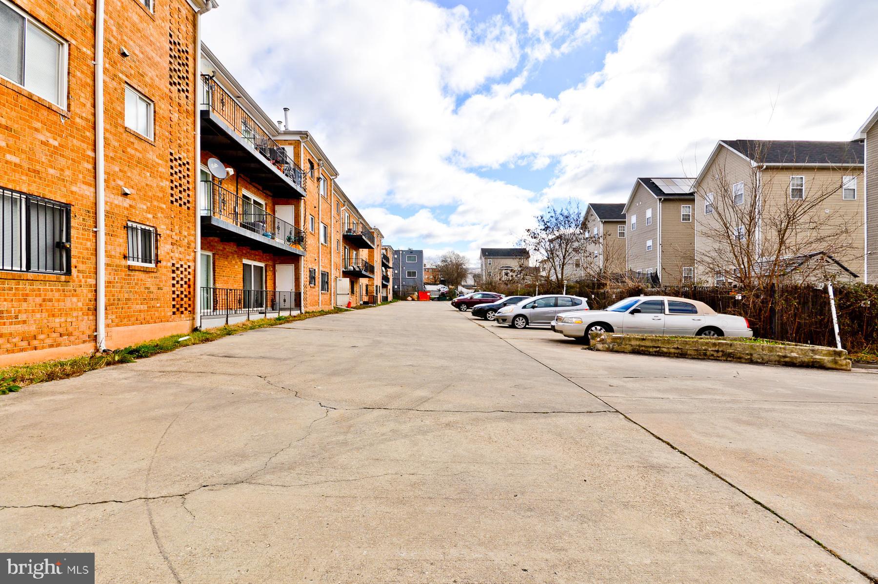 5005 D STREET SE 104