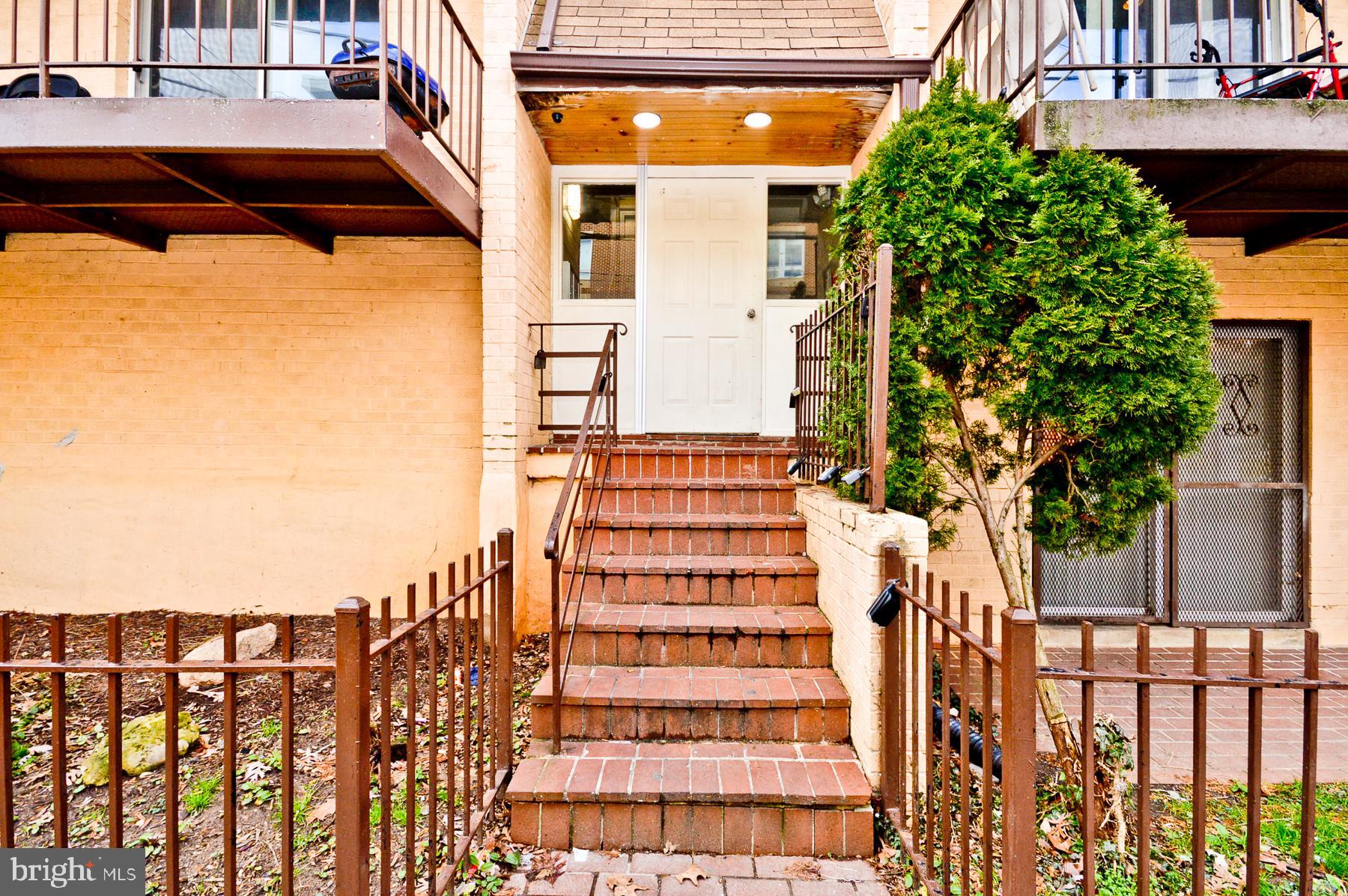 5005 D STREET SE 104