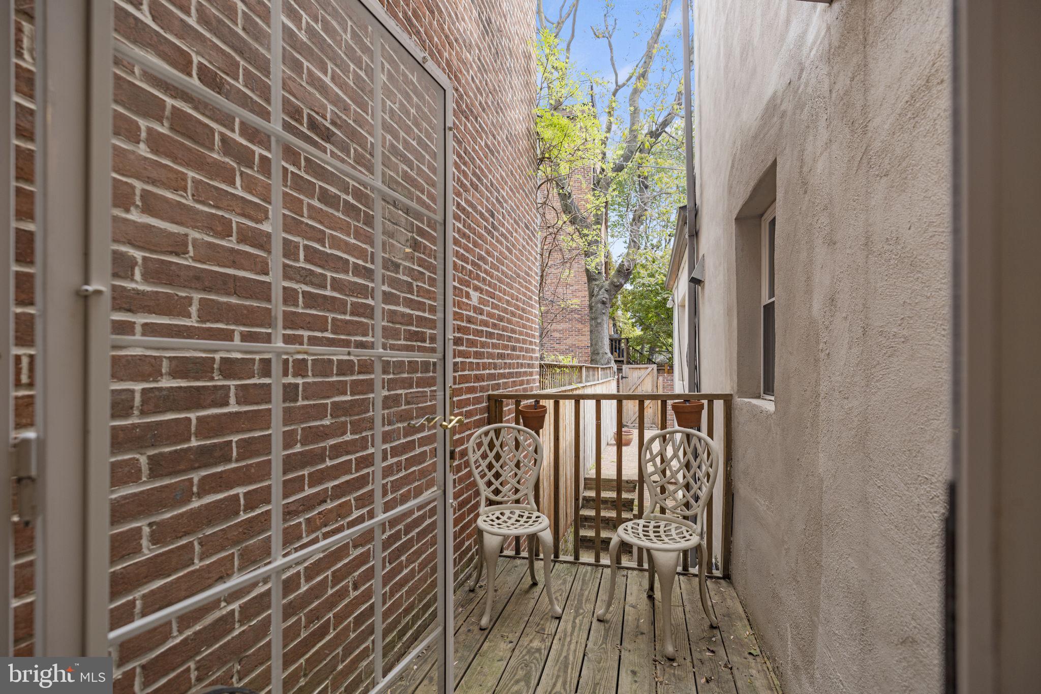 1813 15TH STREET NW