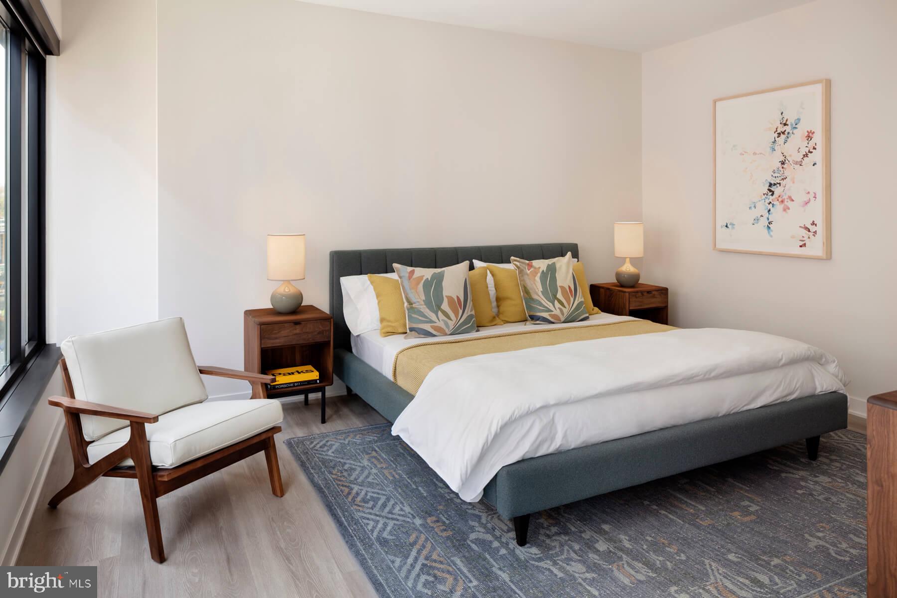 20 RIDGE SQUARE NW 829