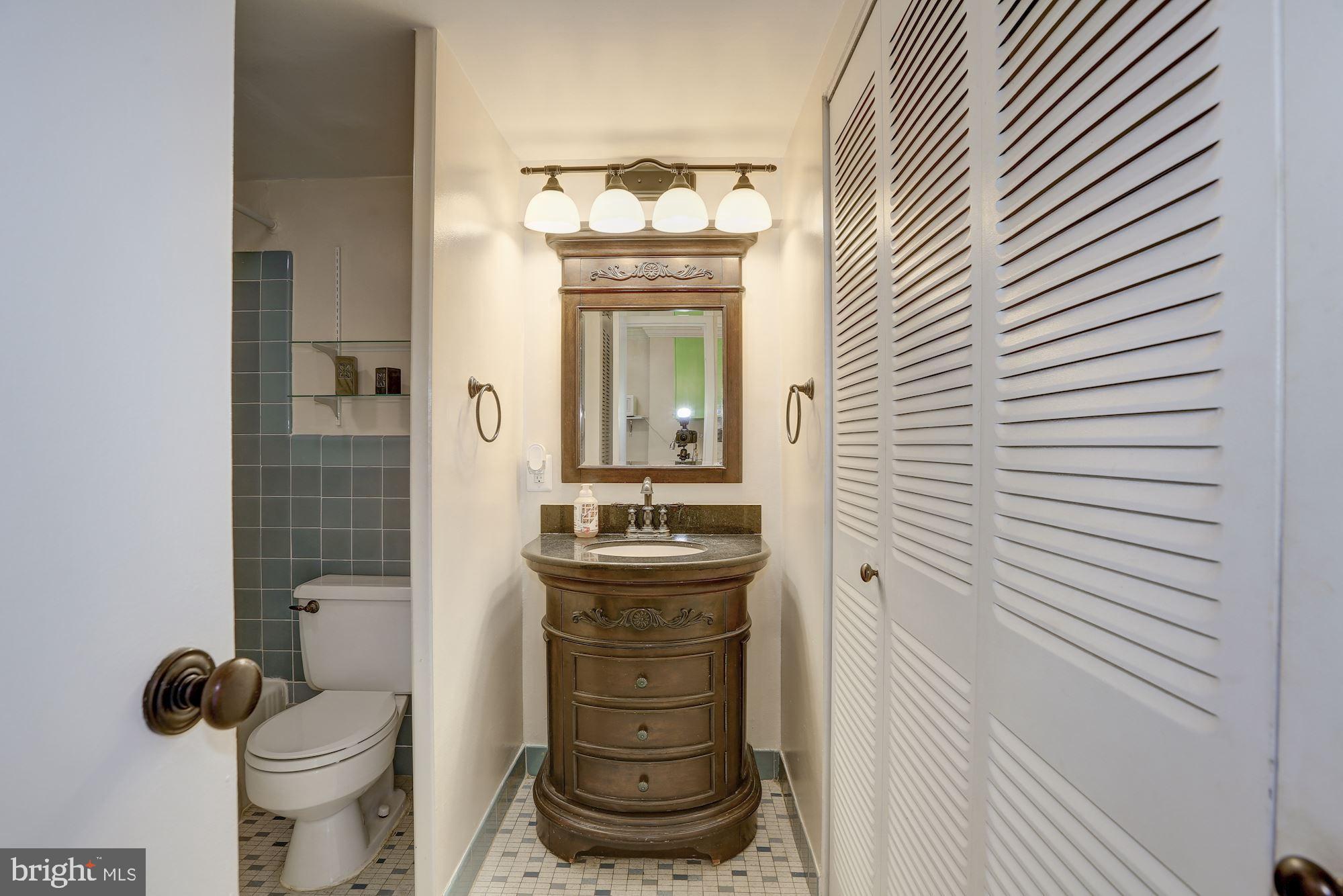 922 24TH STREET NW 714