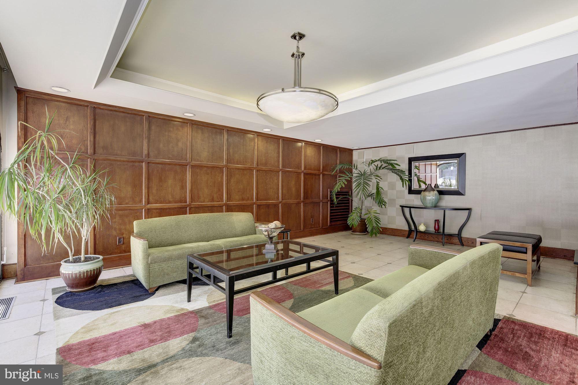 922 24TH STREET NW 714