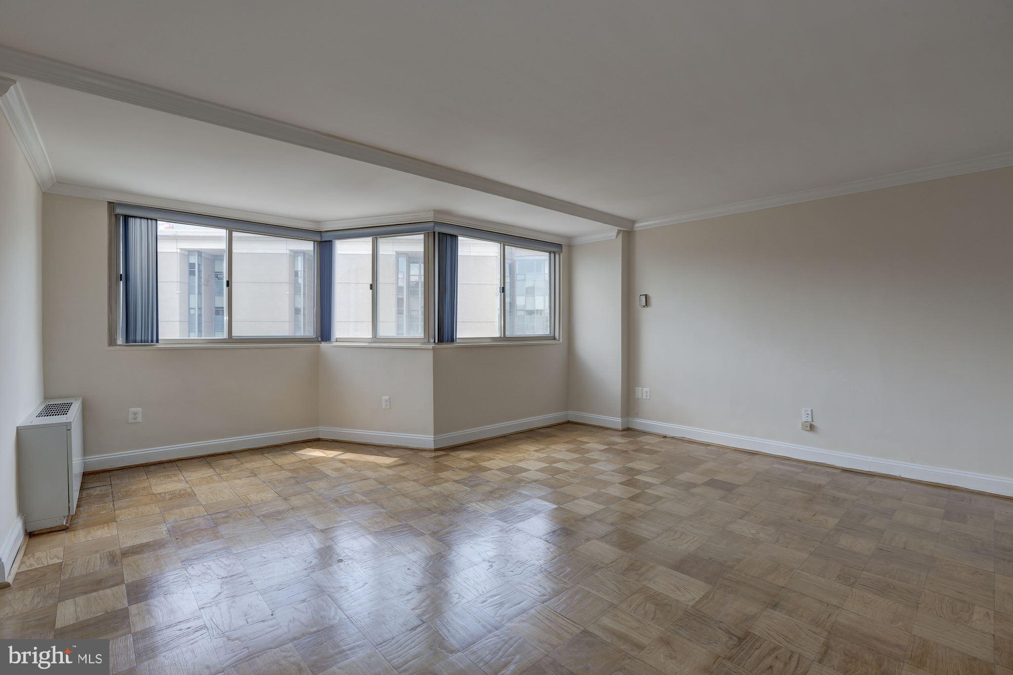 922 24TH STREET NW 714