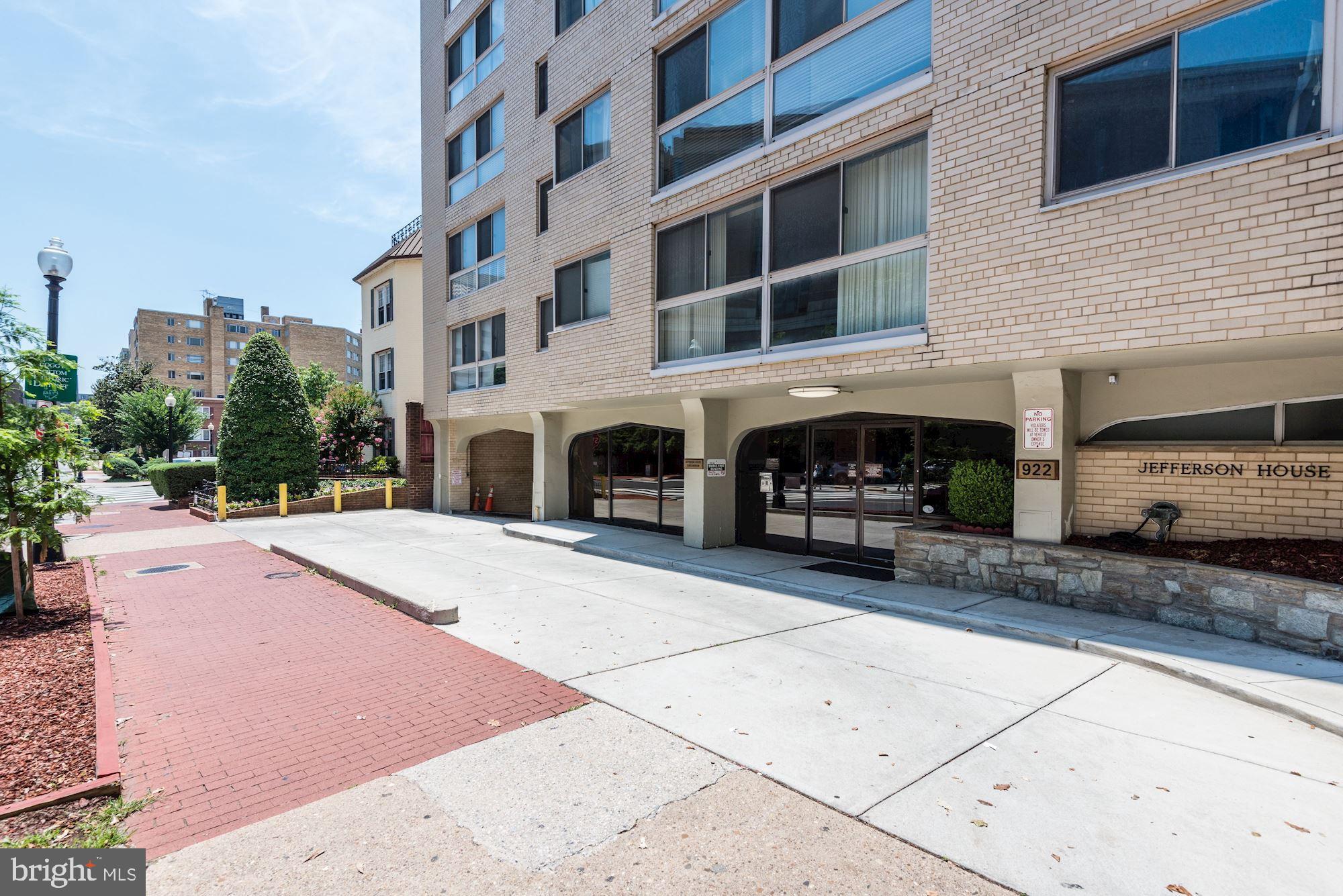 922 24TH STREET NW 714