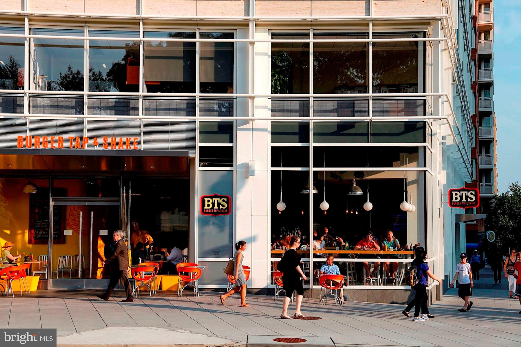 922 24TH STREET NW 714