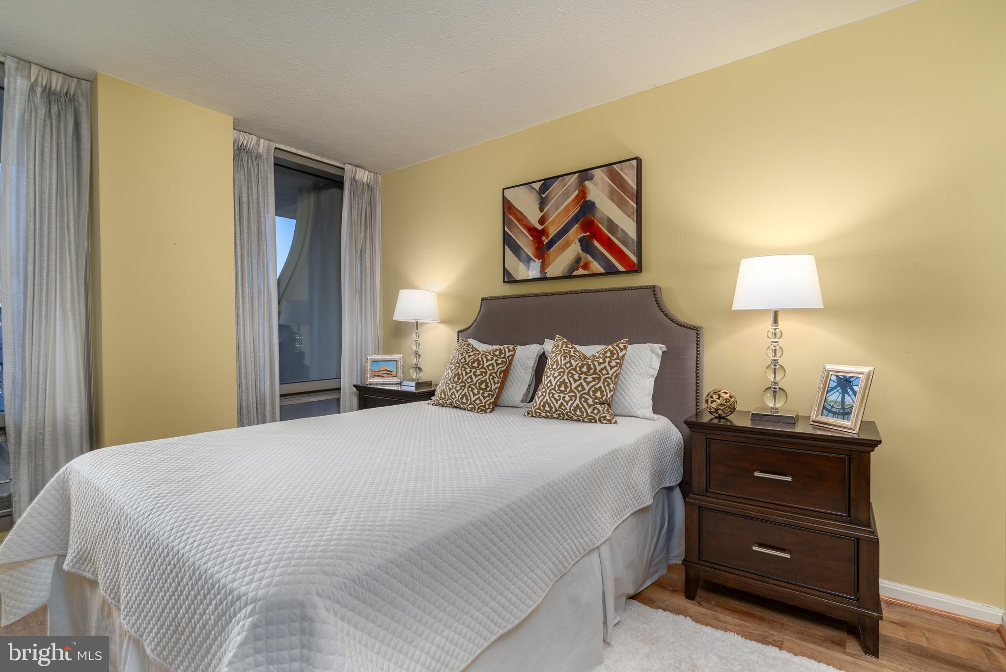 701 PENNSYLVANIA AVENUE NW 1106