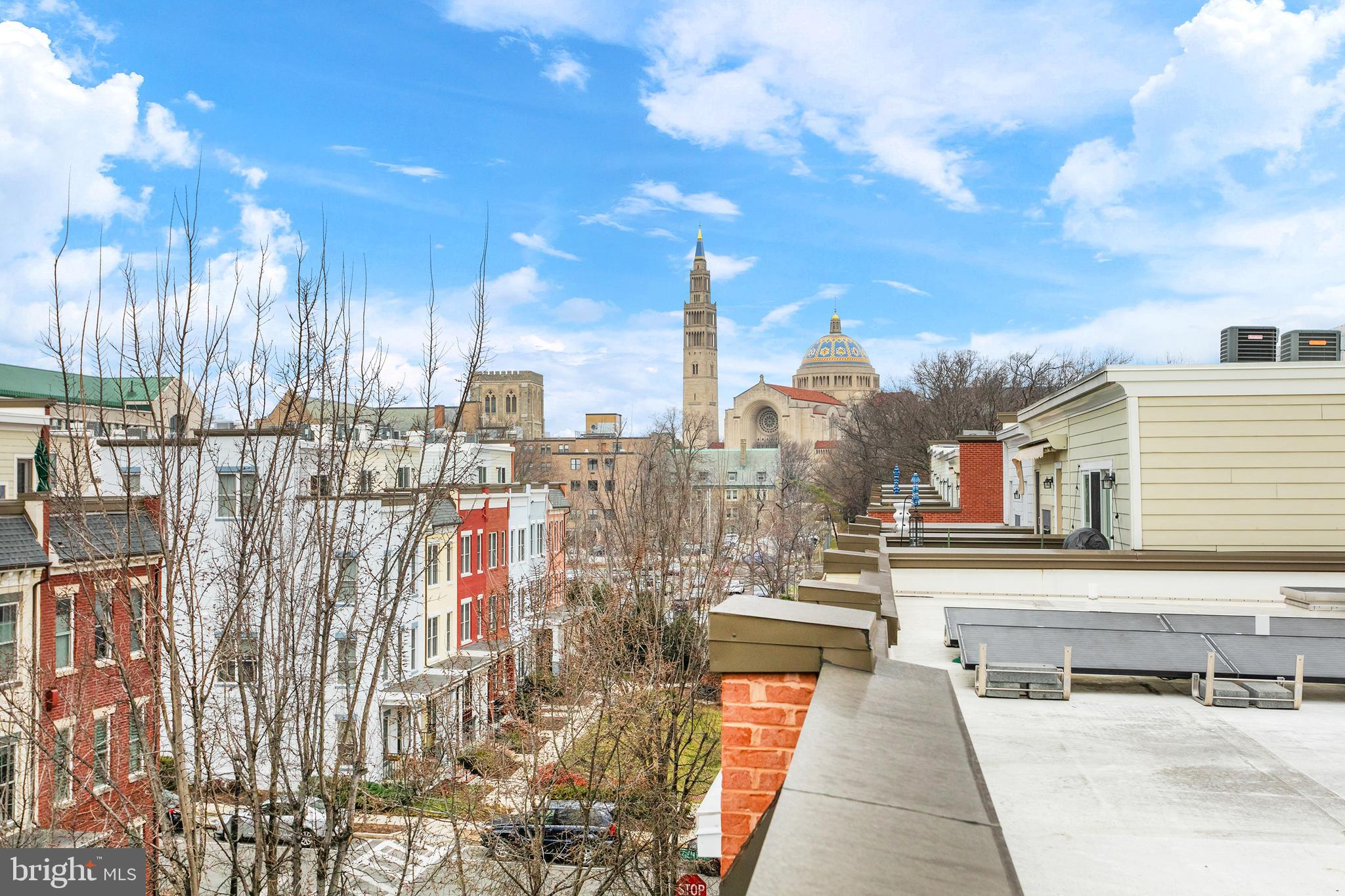 3103 CHANCELLORS WAY NE