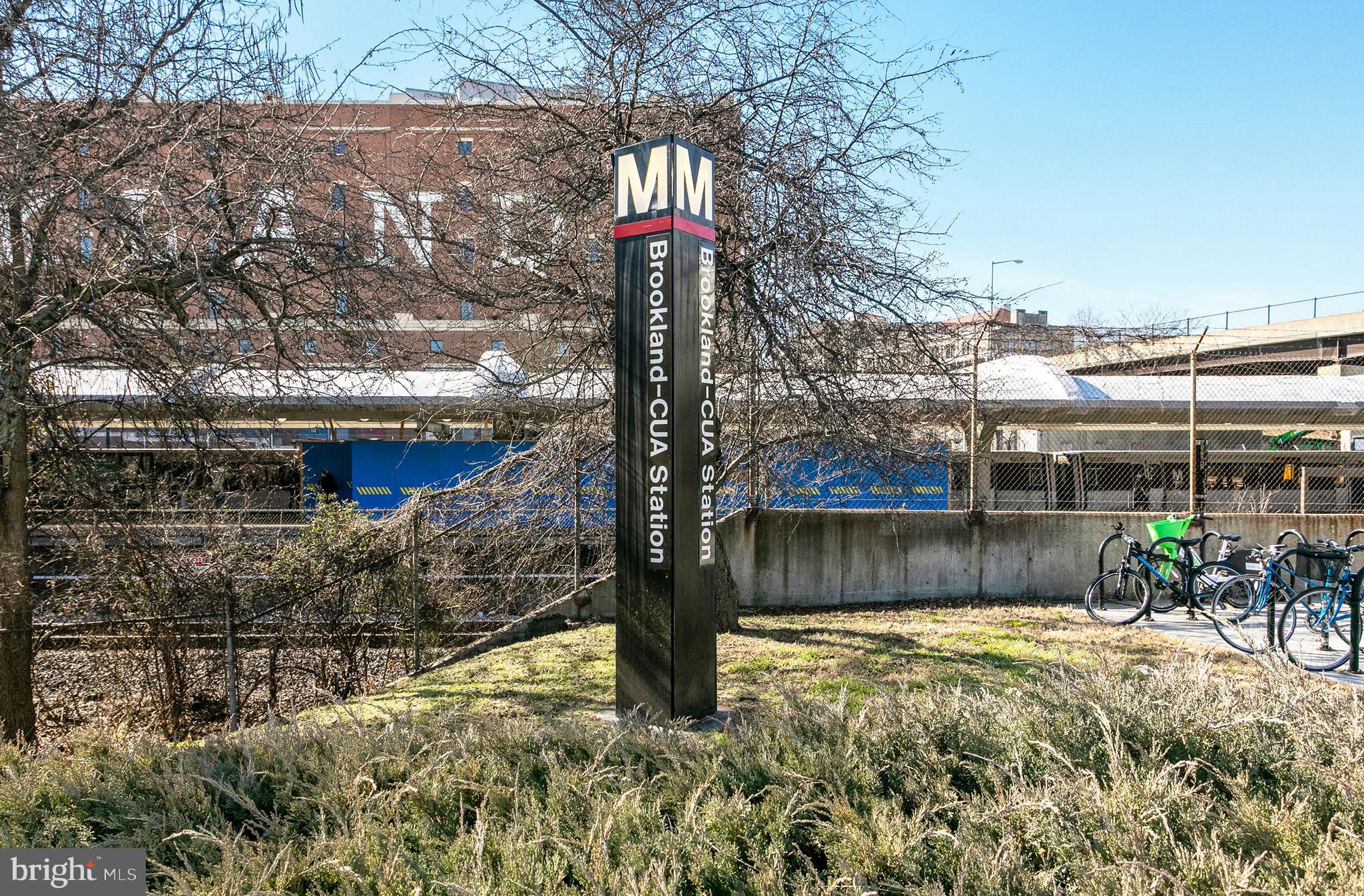 3103 CHANCELLORS WAY NE