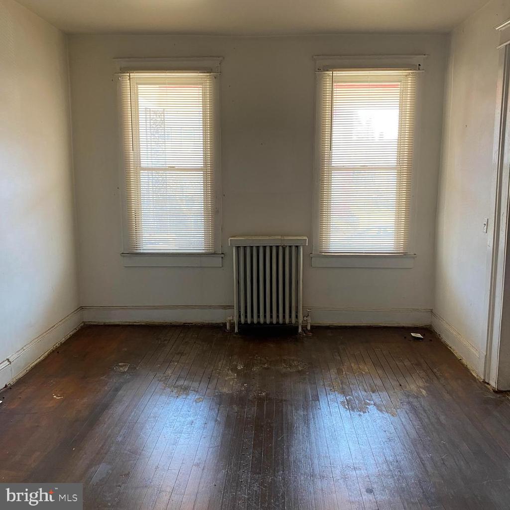1010 I STREET NE