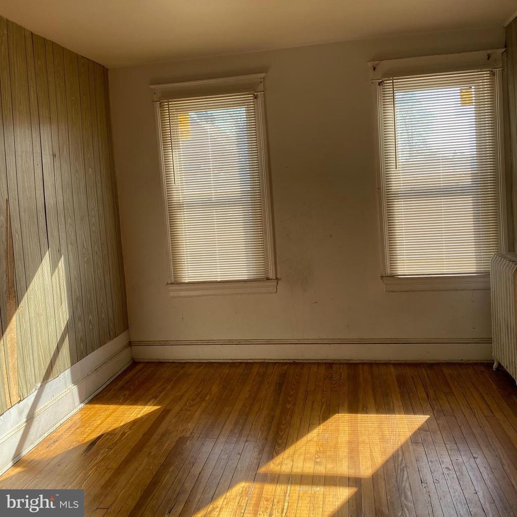 1010 I STREET NE