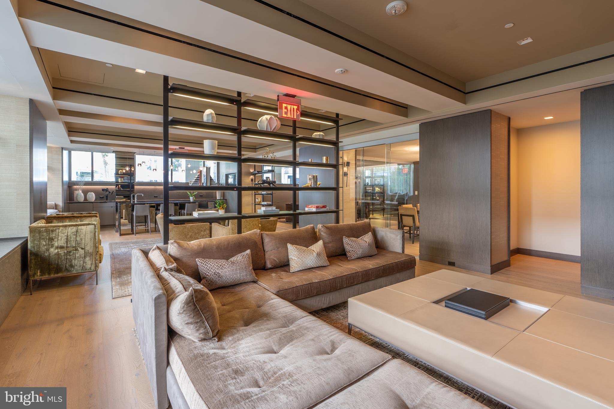 2501 NW M STREET NW 715