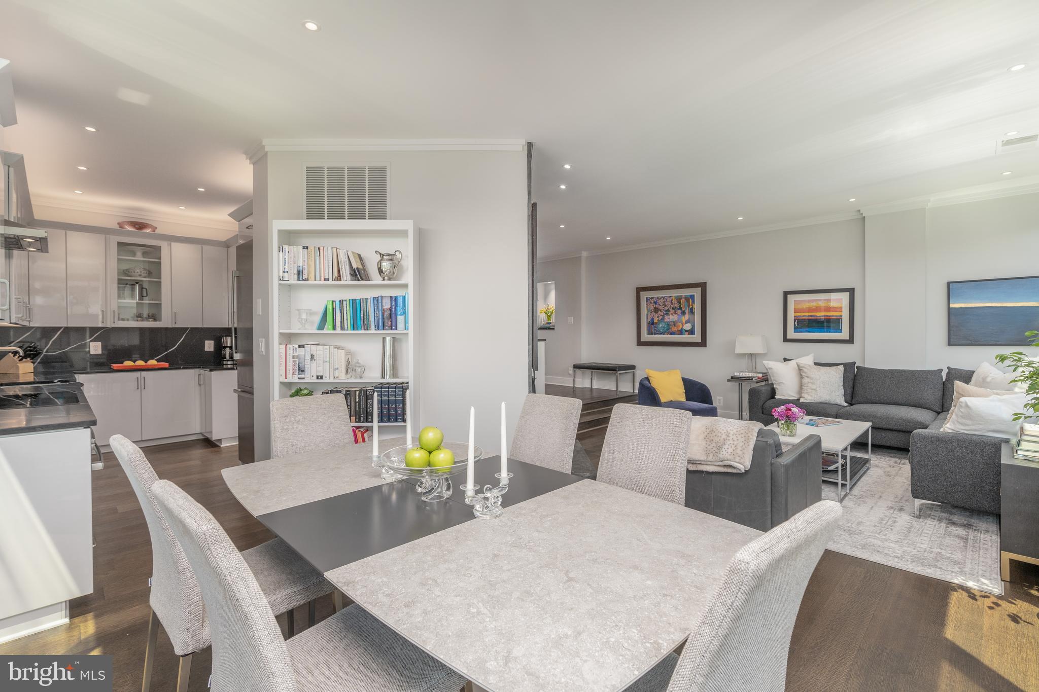 2501 NW M STREET NW 715