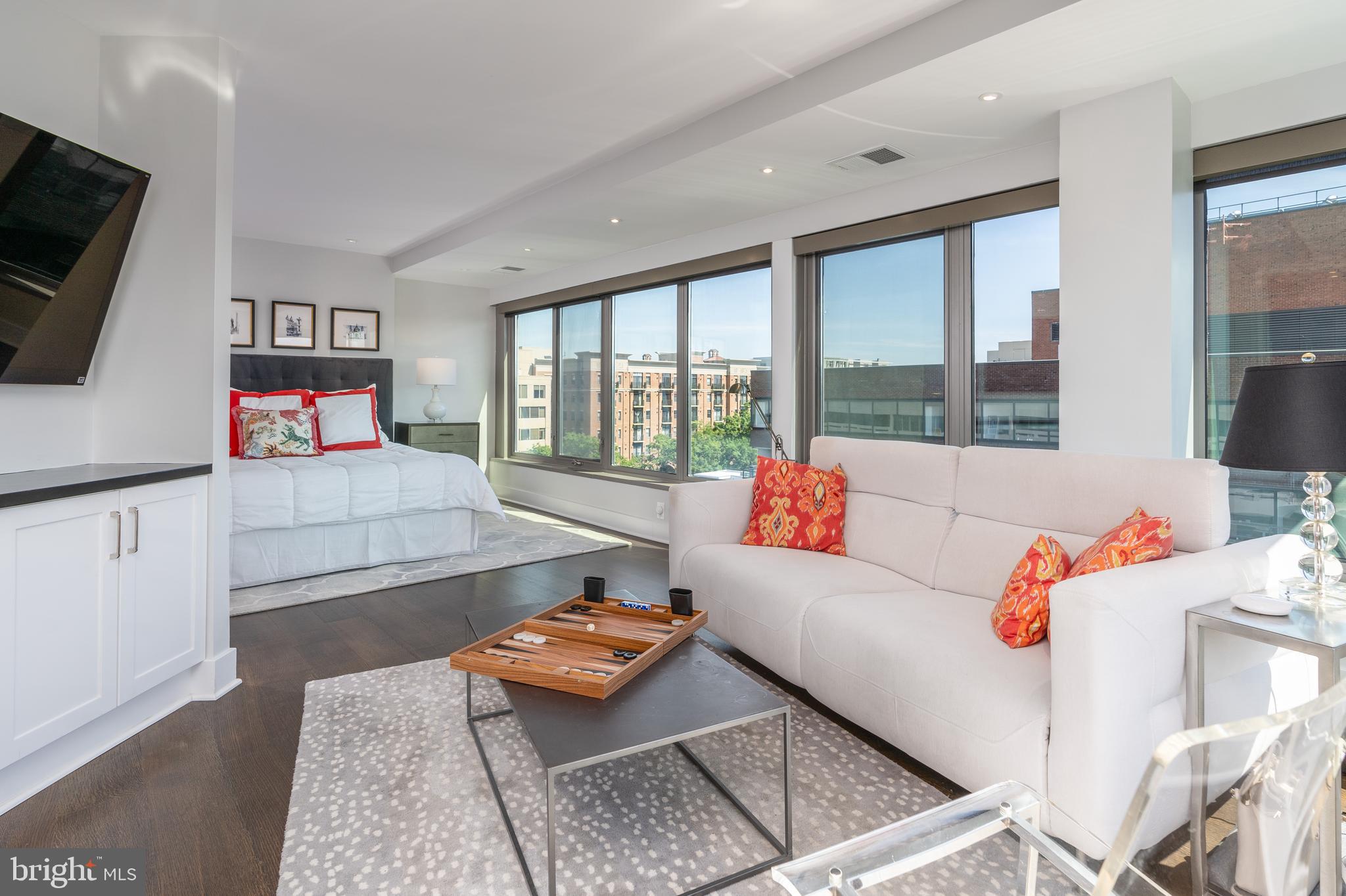 2501 NW M STREET NW 715