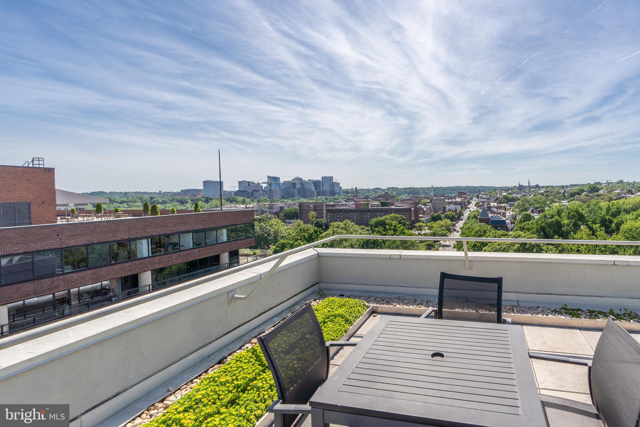 2501 NW M STREET NW 715