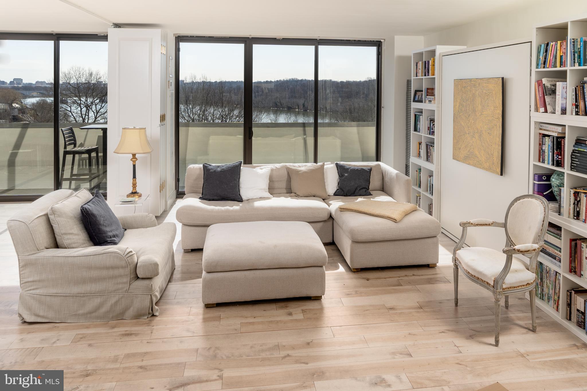 2700 VIRGINIA AVENUE NW 806