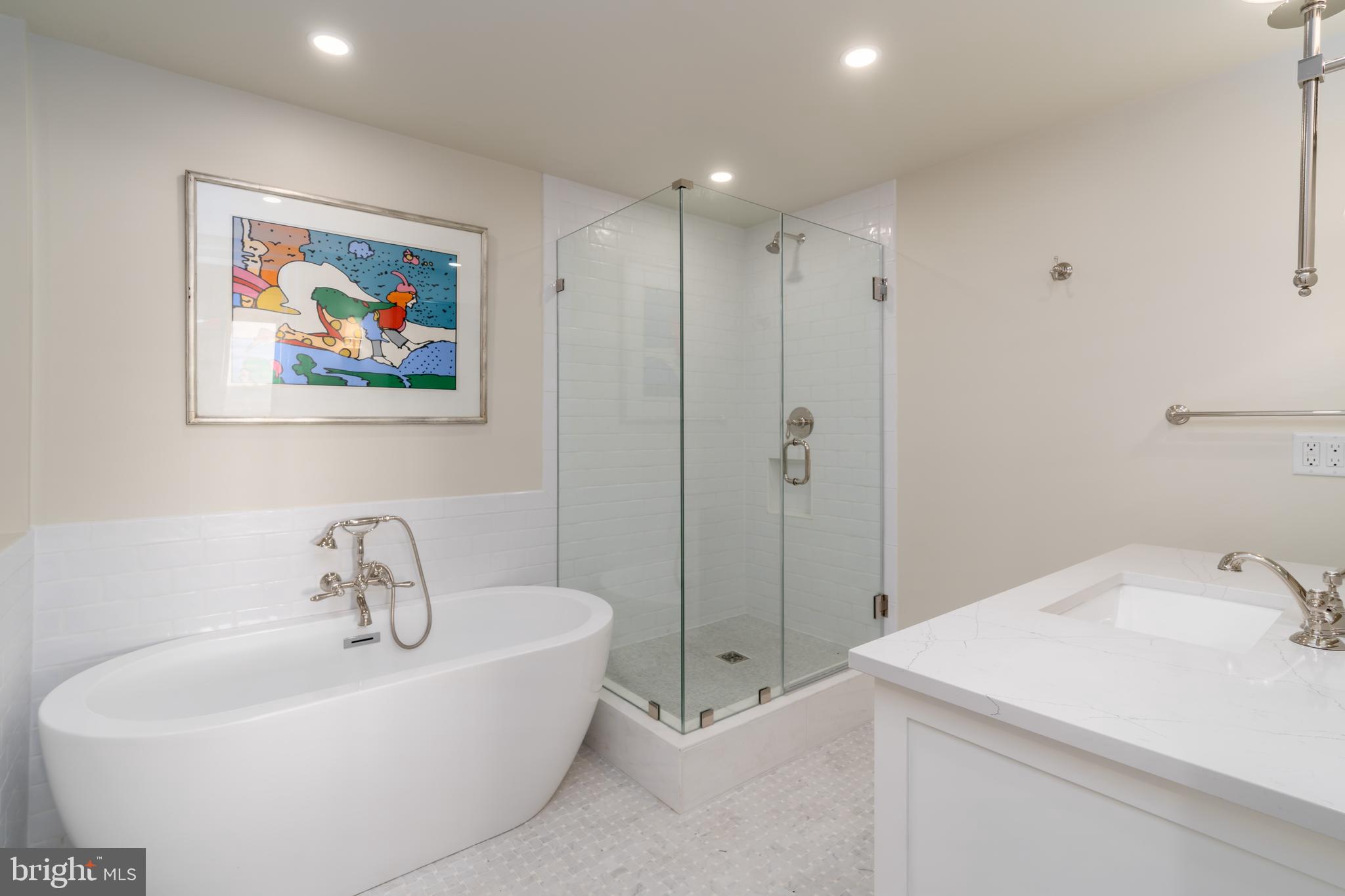 2700 VIRGINIA AVENUE NW 806