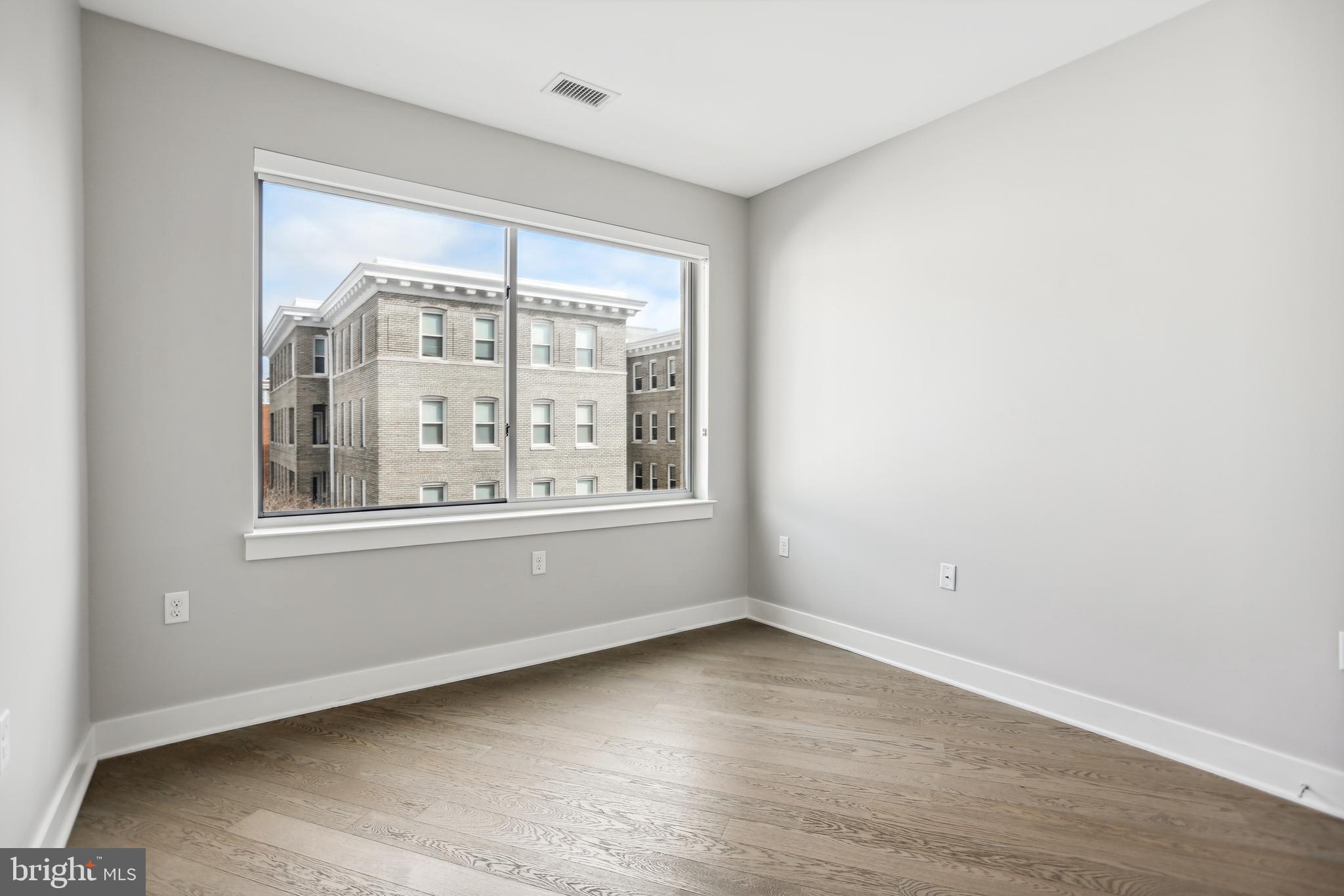 2550 17TH STREET NW 315