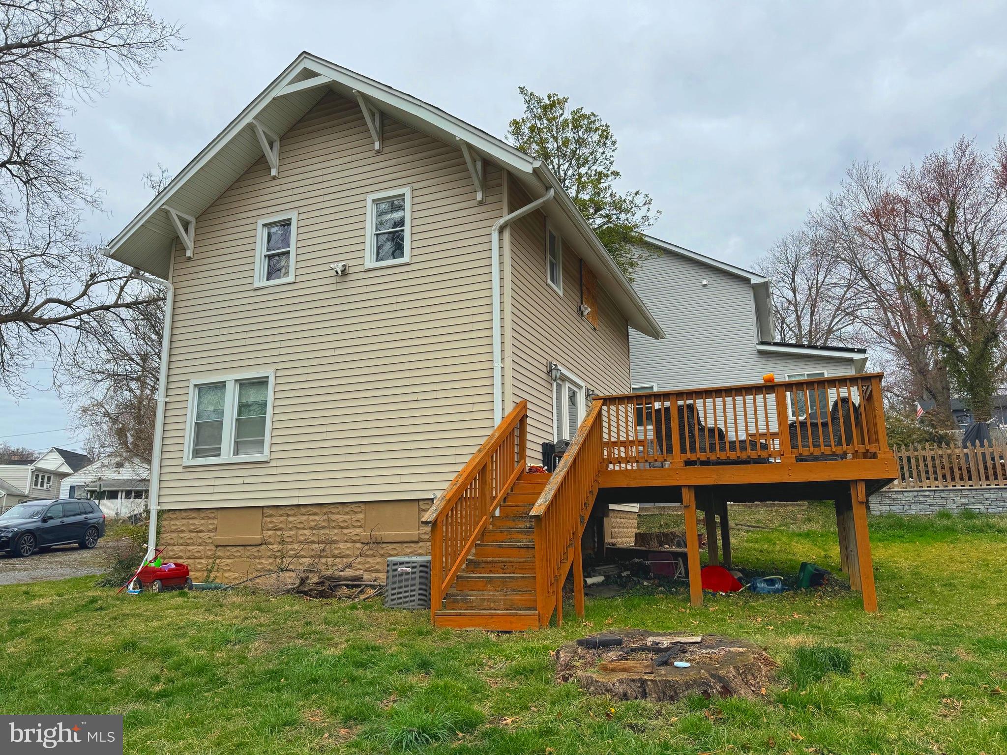 2801 25TH STREET NE
