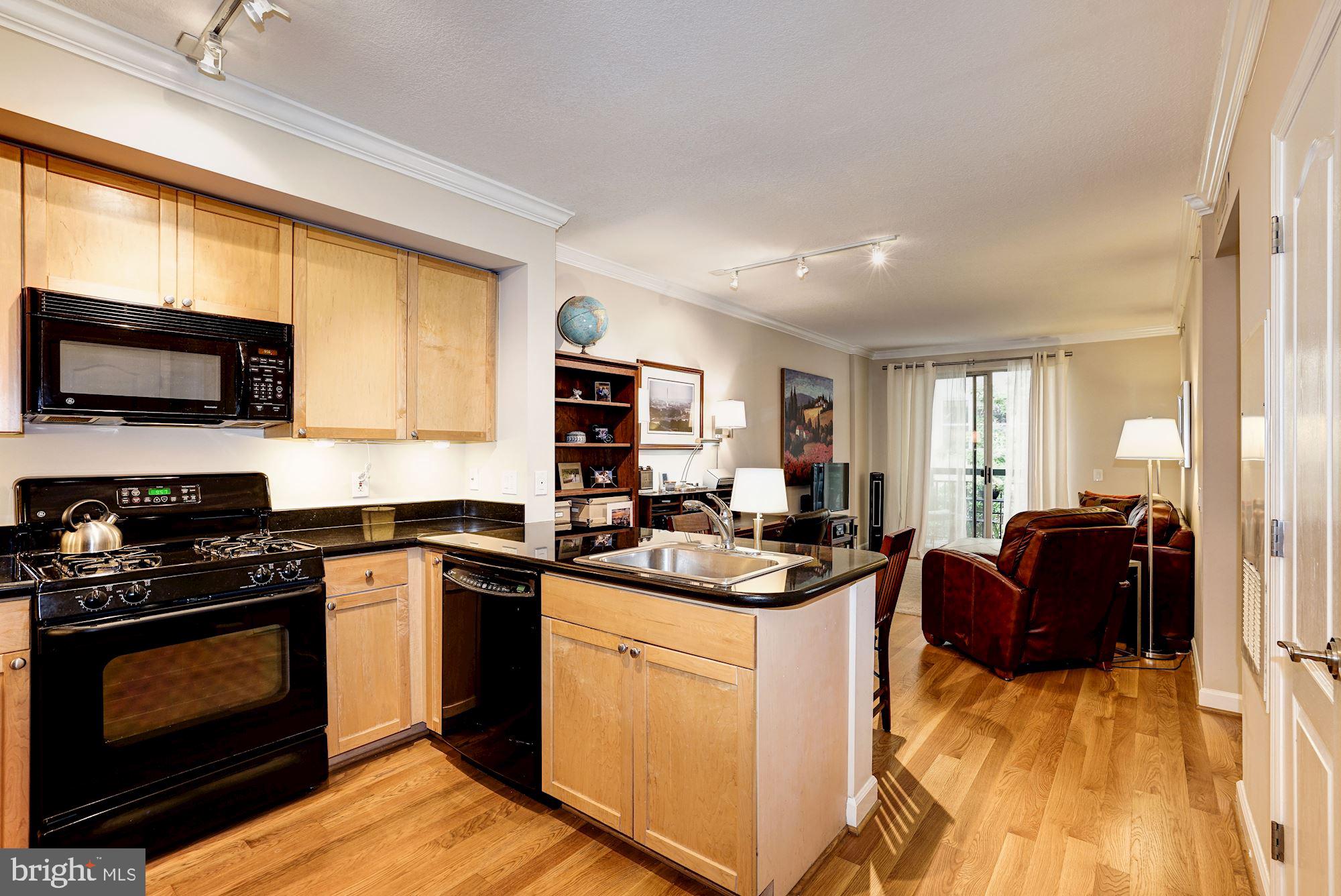 1441 RHODE ISLAND AVENUE NW 206