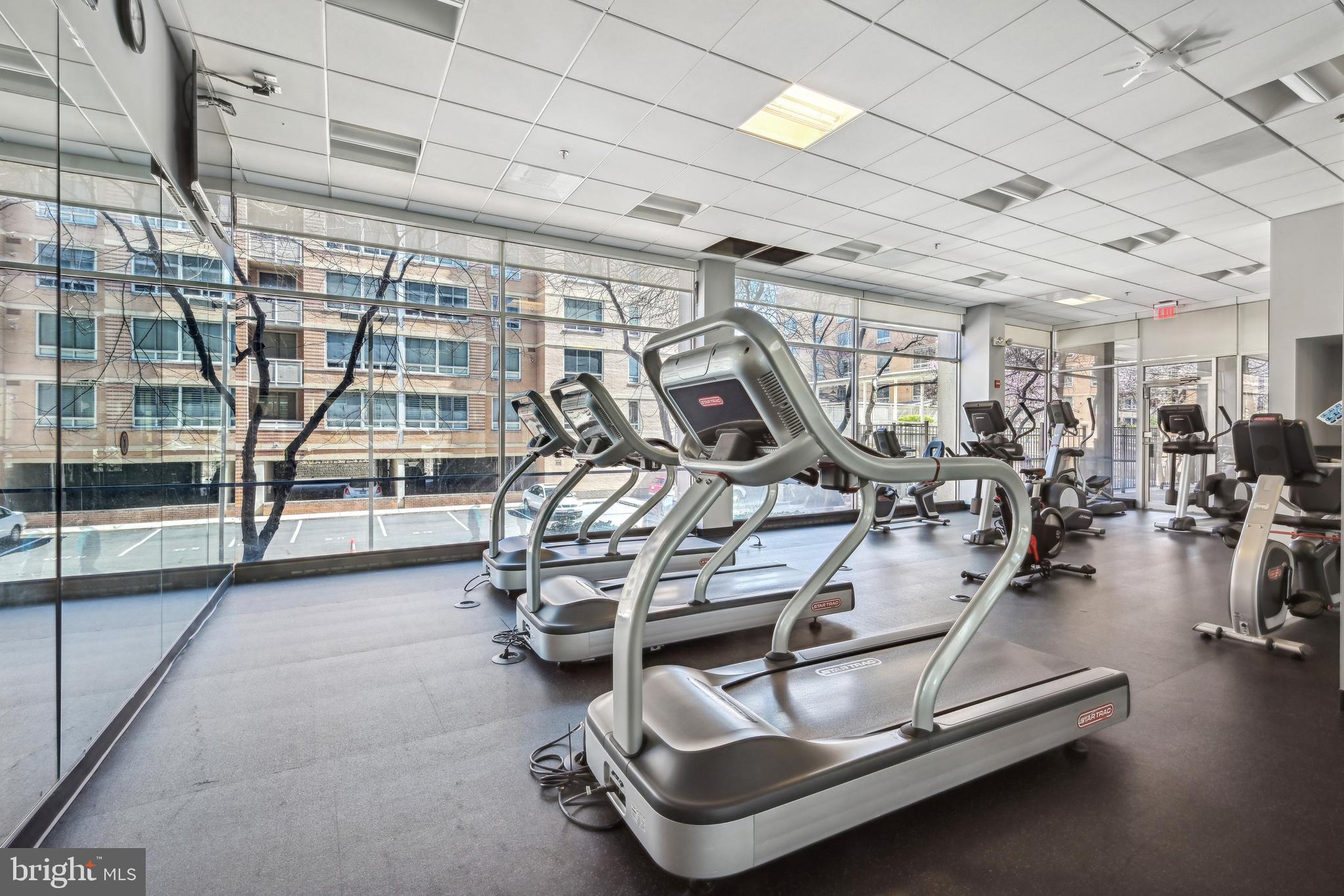 800 4TH STREET SW N410