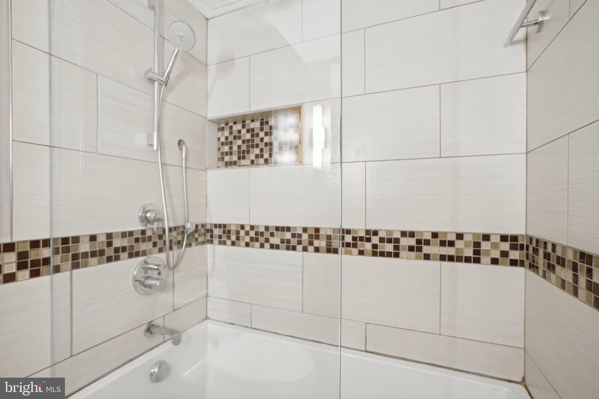 2141 P STREET NW 1005