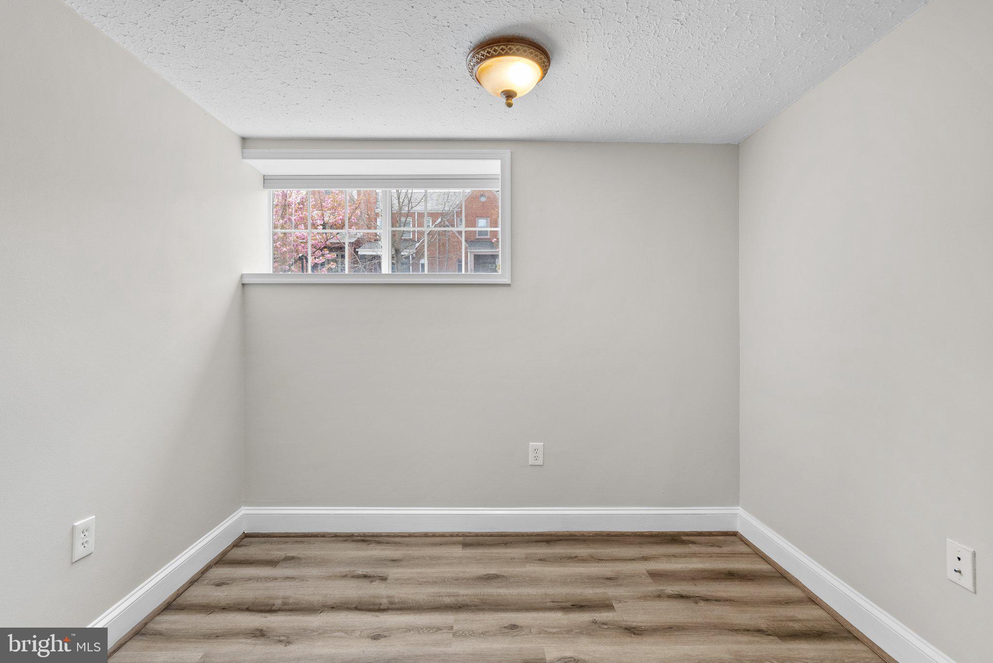 5027 NW 3RD STREET NW