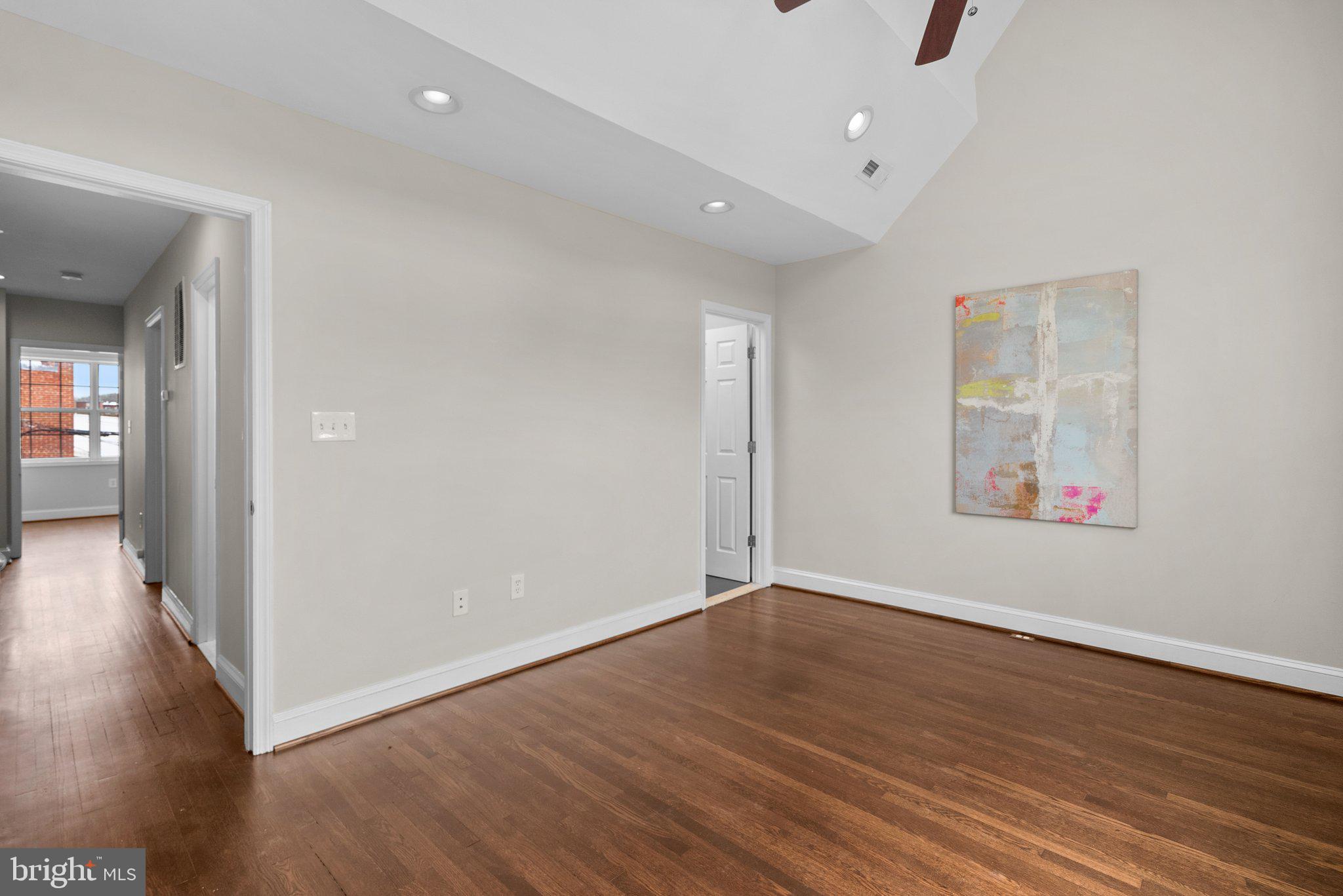 5027 NW 3RD STREET NW