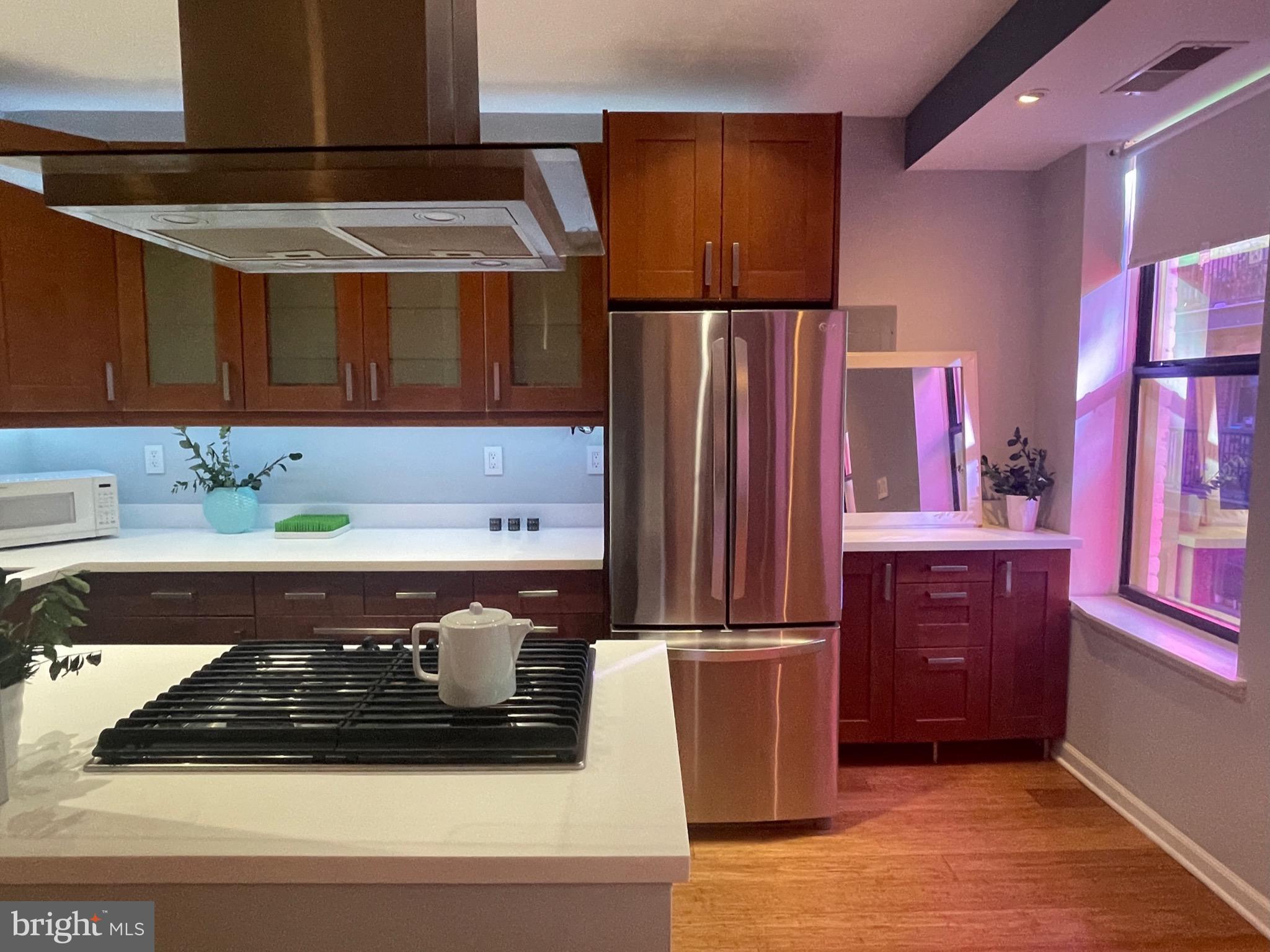 1436 W STREET NW 206